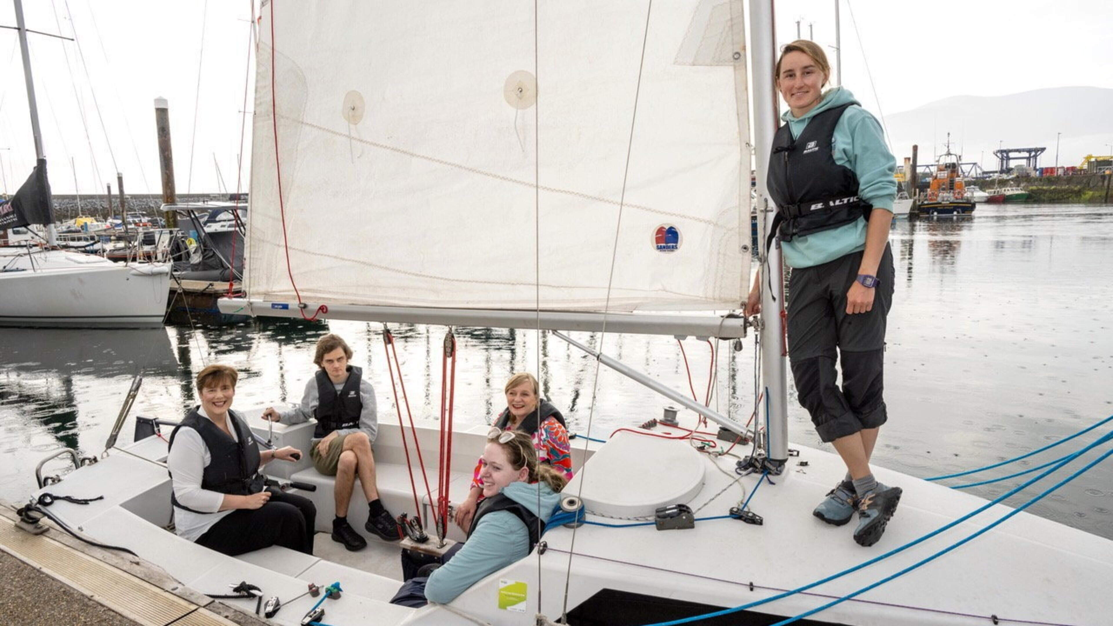 Minister Norma Foley welcomes ‘Sailing into Wellness’ programme to Fenit for summer 2026