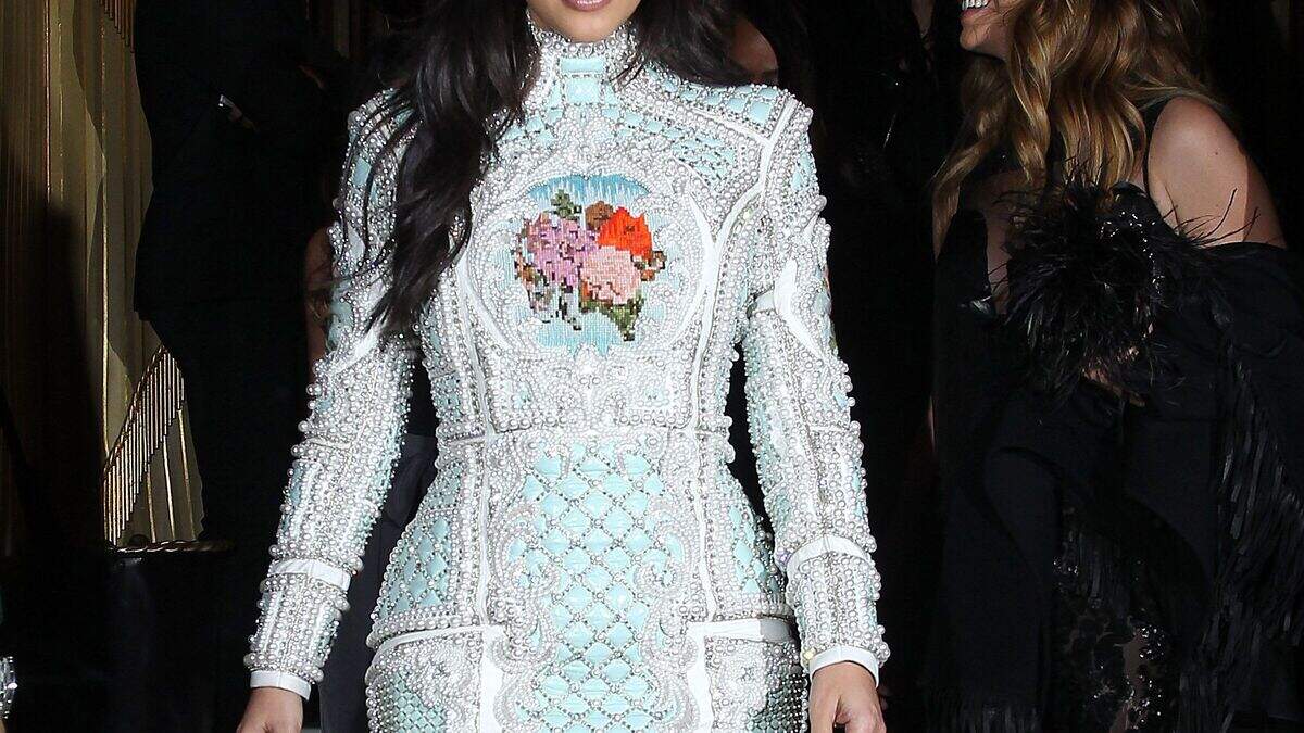 Inside Kim Kardashian's 125,000 Paris wardrobe BEFORE her 1.5m wedding  dress | Irish Independent