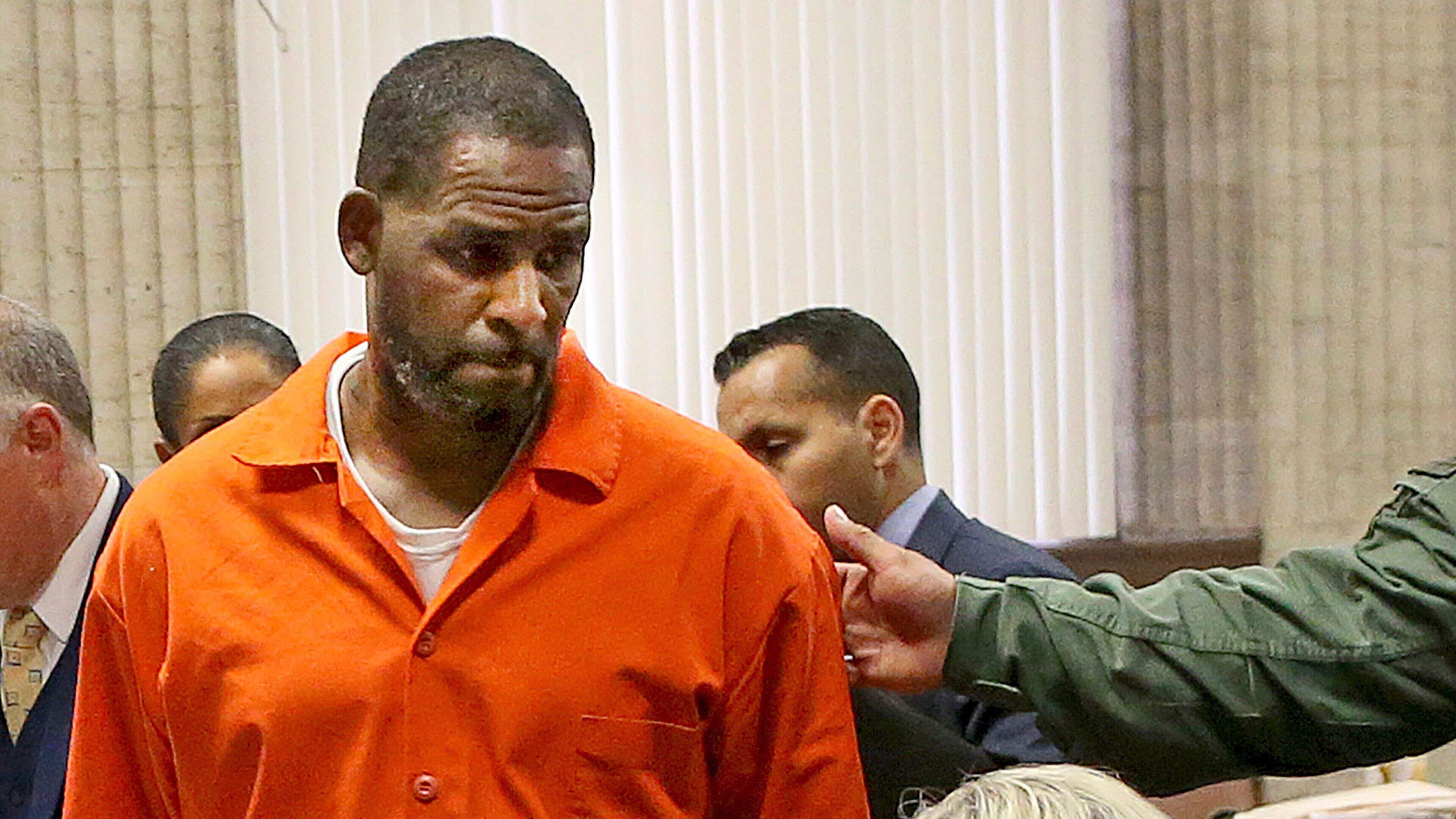 R Kelly officially asks Donald Trump to end his 30-year prison sentence for sex crimes