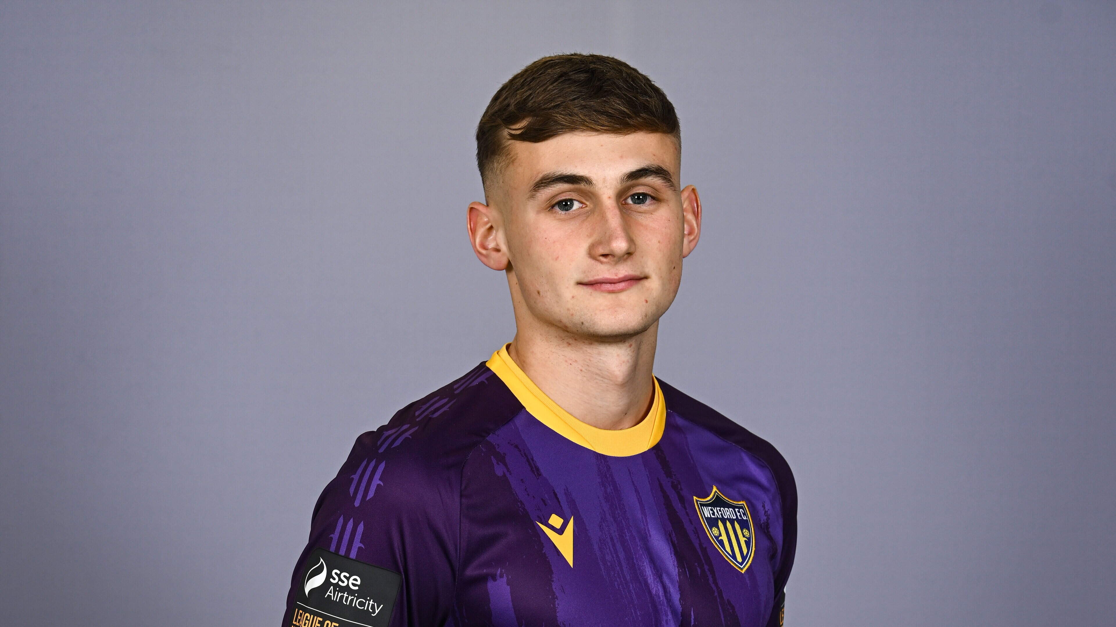 Wicklow native signs new contract with Wexford FC