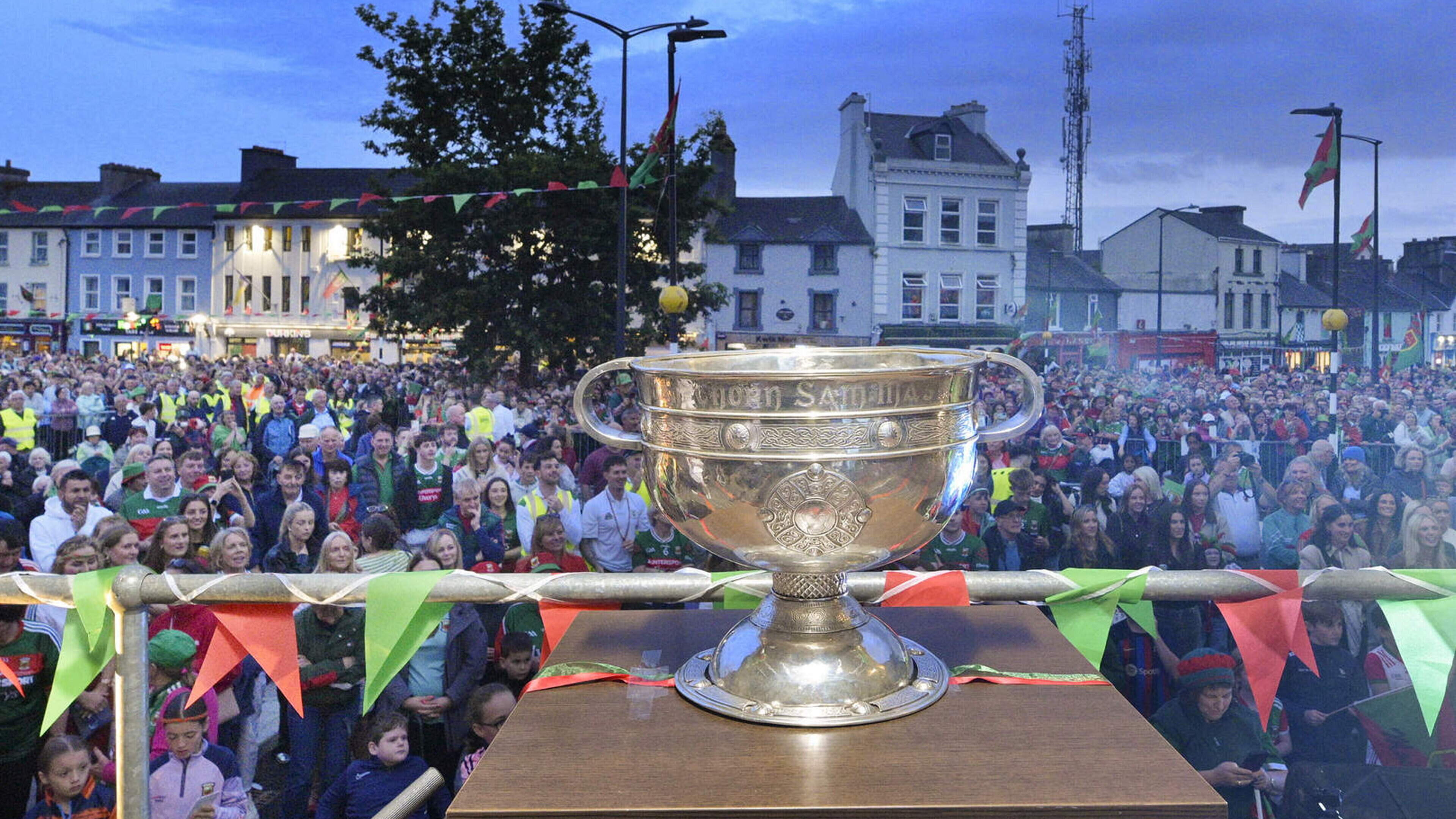 Pubs make hay as spending soars 210pc after Mayo All-Ireland victory, AIB data reveals