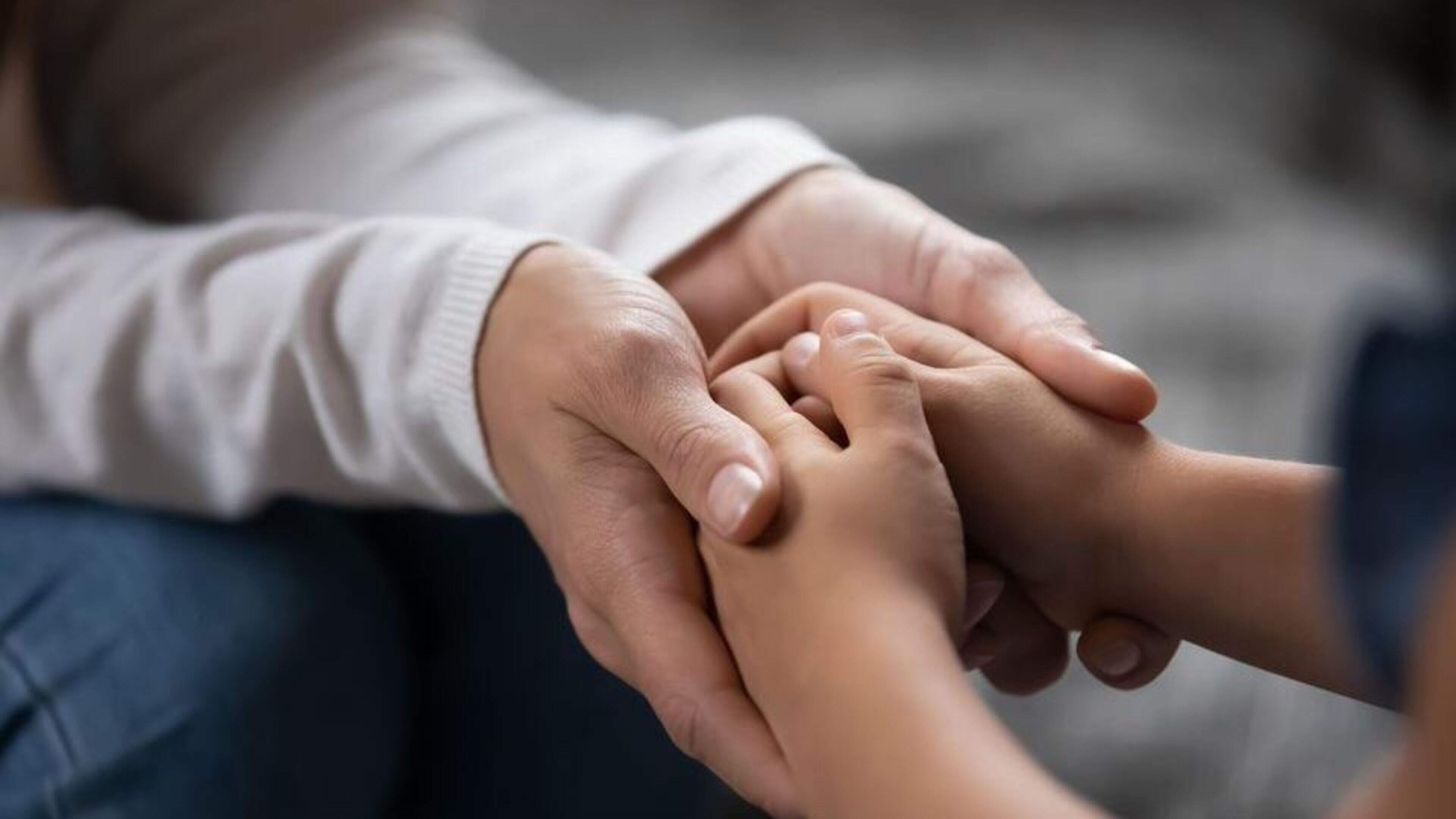 Wexford mother of five sleeping on floor with autistic child — ‘She can’t continue like this’