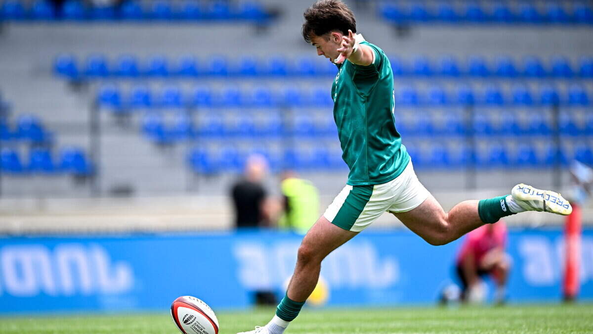 Ireland forced to dig deep to deny Fiji at Junior World Championships