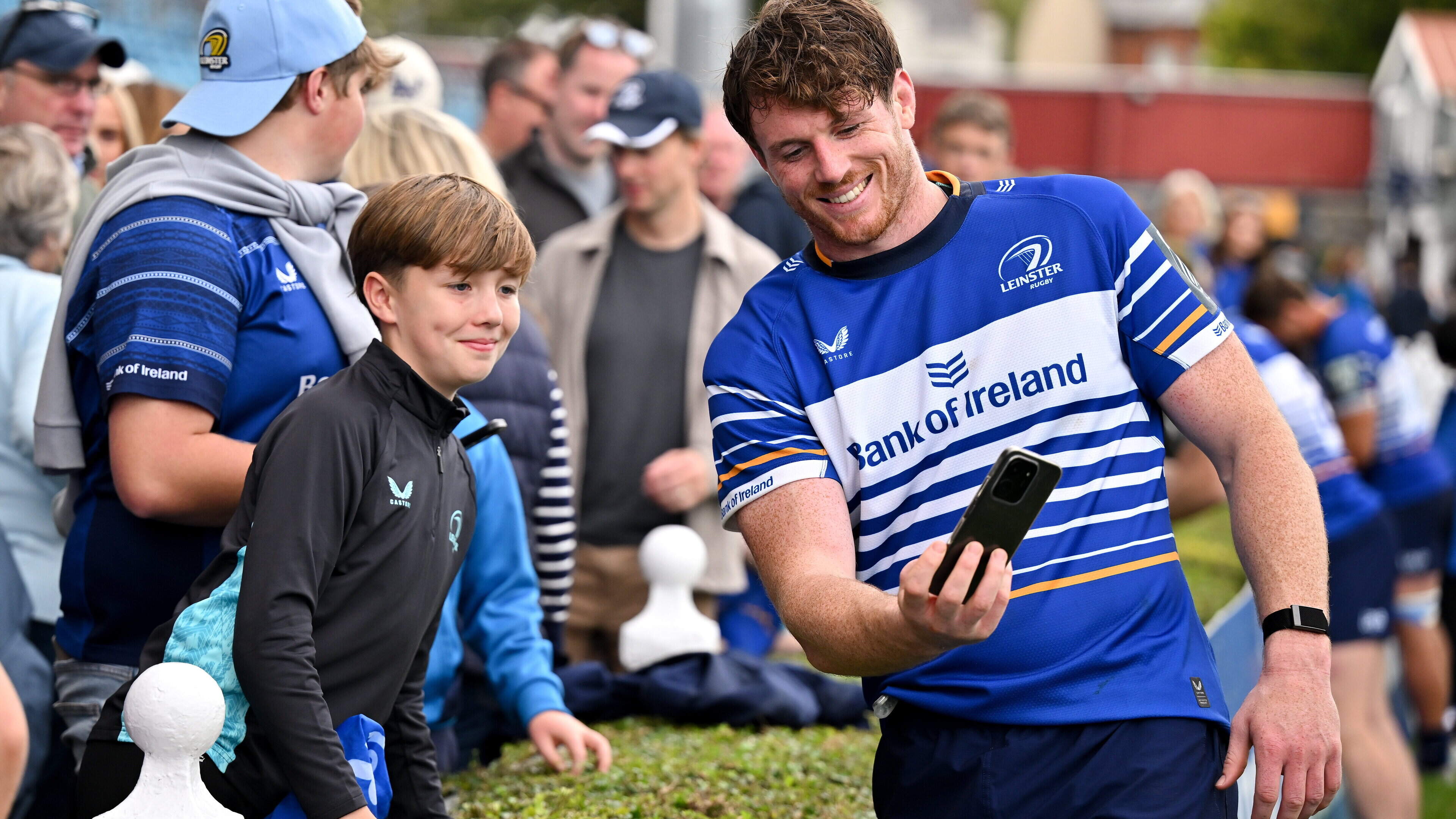 Leinster include bulk of their Ireland internationals in extended squad for URC trip to South Africa