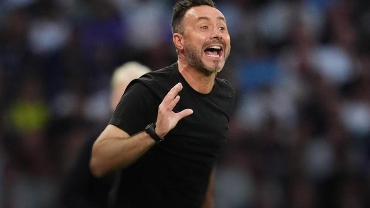 Roberto de Zerbi backs ‘suffering' Spurs to click after Carabao Cup defeat to Liverpool