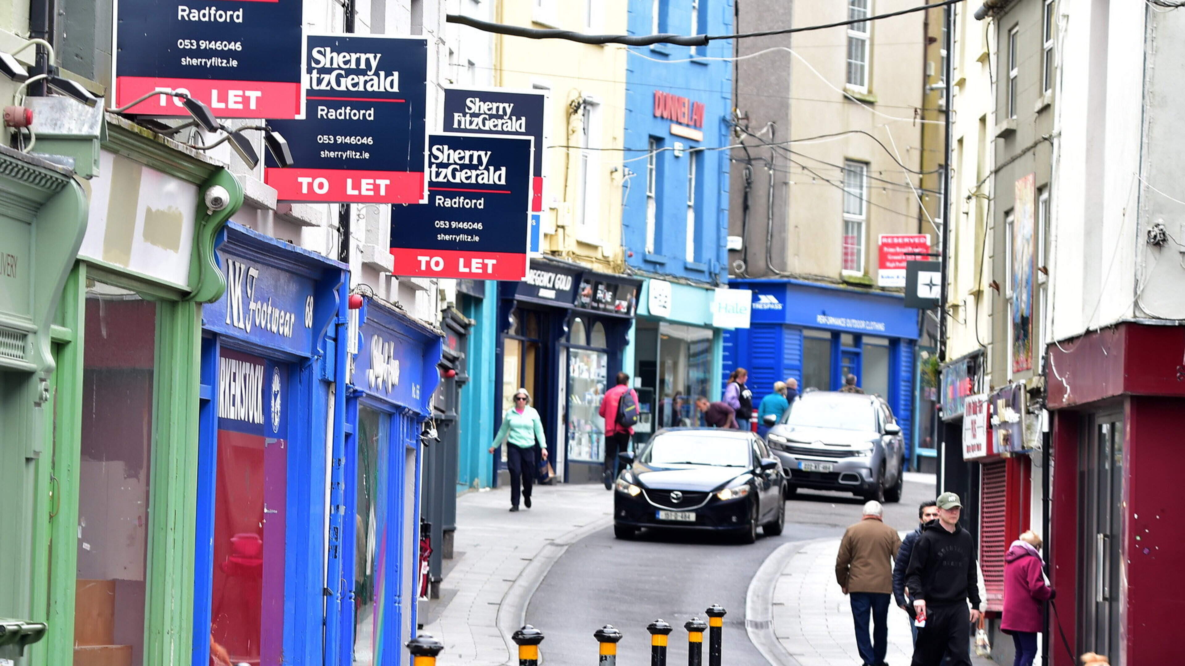 Vacant units, vape shops, and high-profile closures cause councillors to question plans for centre of Wexford town