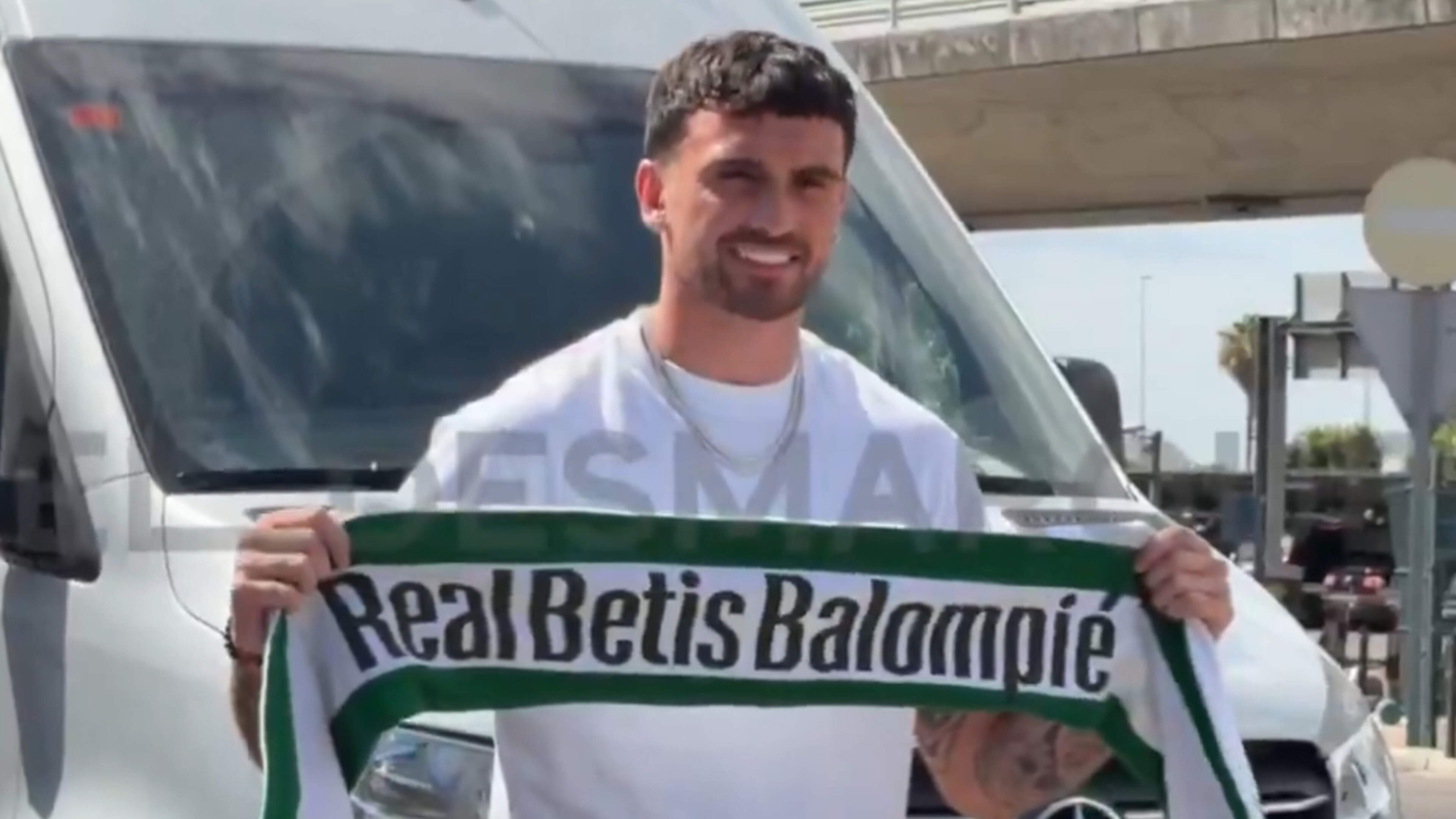 Ireland striker Troy Parrott completes €20m move to Real Betis