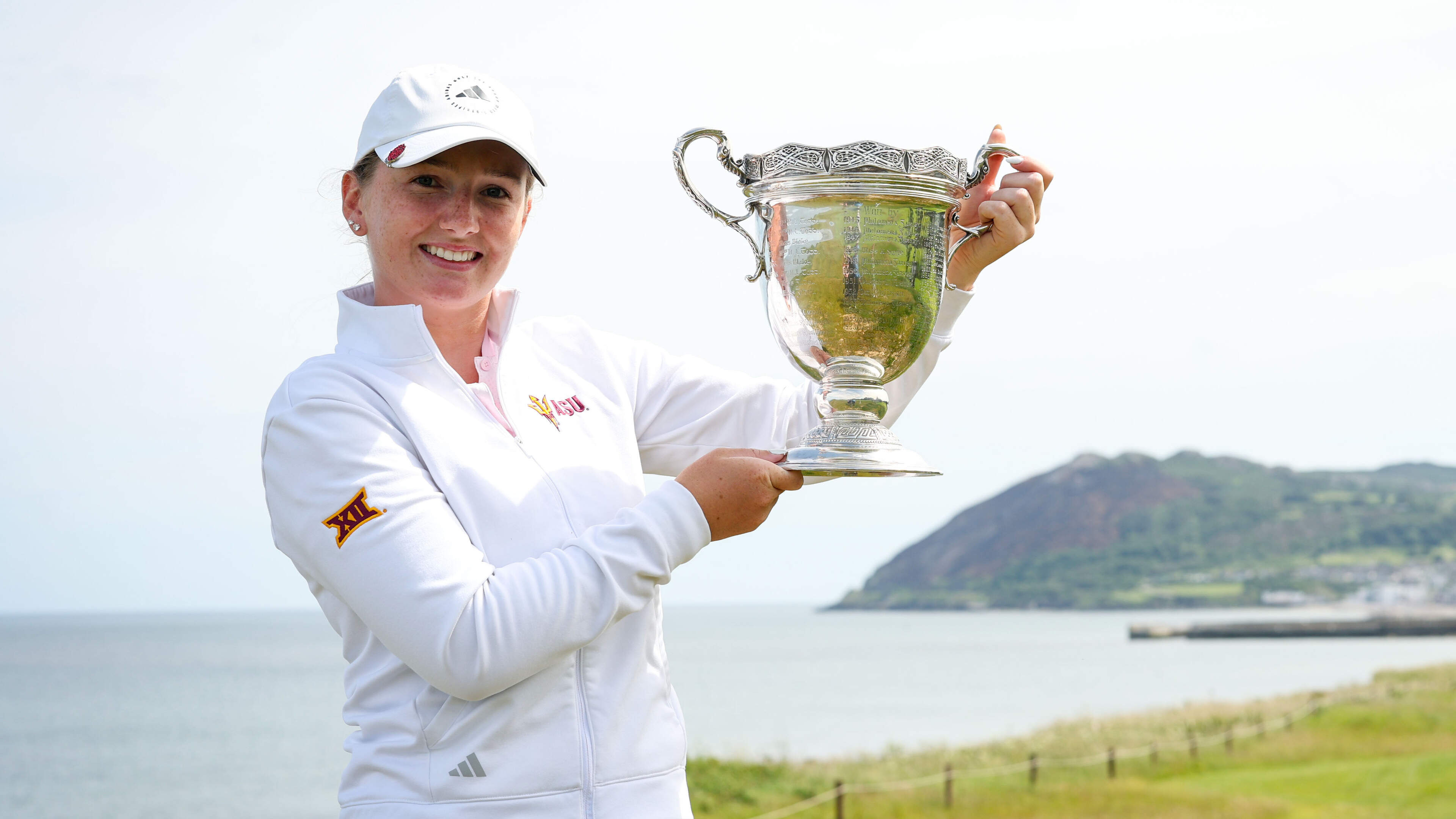 Kate Dillon makes history with play-off win in inaugural East of Ireland Women's Amateur