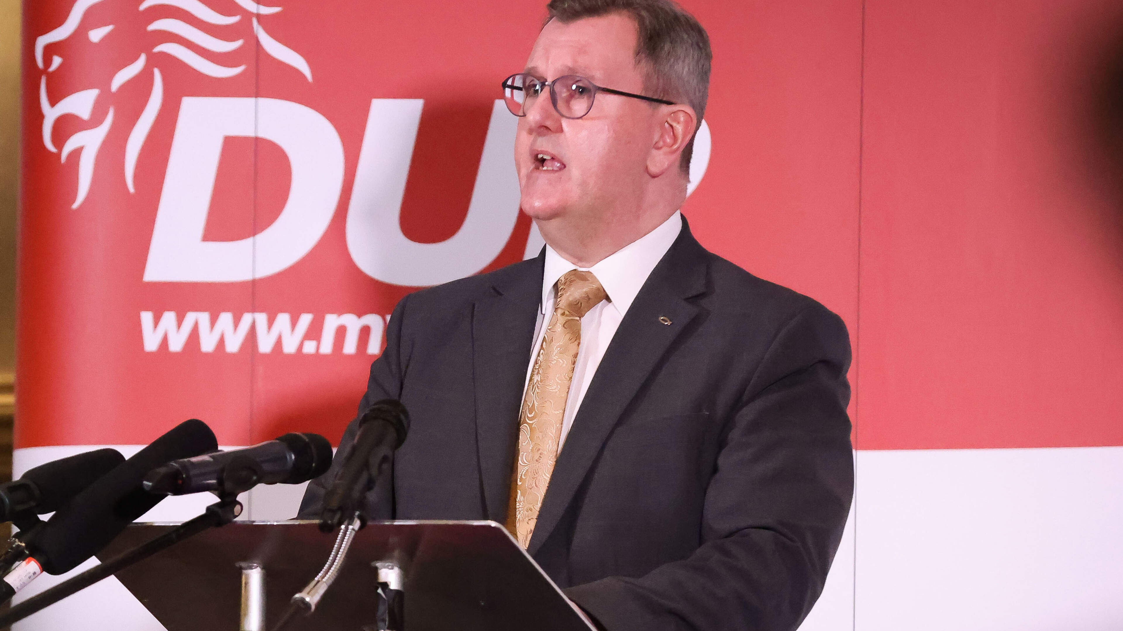 Jeffrey Donaldson demanded ‘zero tolerance’ for sex offenders during Stormont debate
