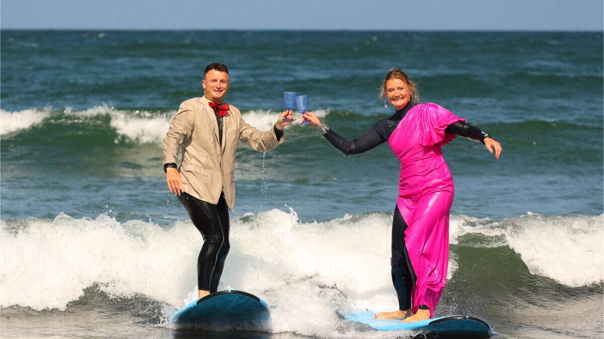 The inaugural Surfer’s Ball, hosted by County Sligo Surf Club will bring together surfers from across the north west at Juniper Barn, Co. Sligo, on Saturday, September 19.