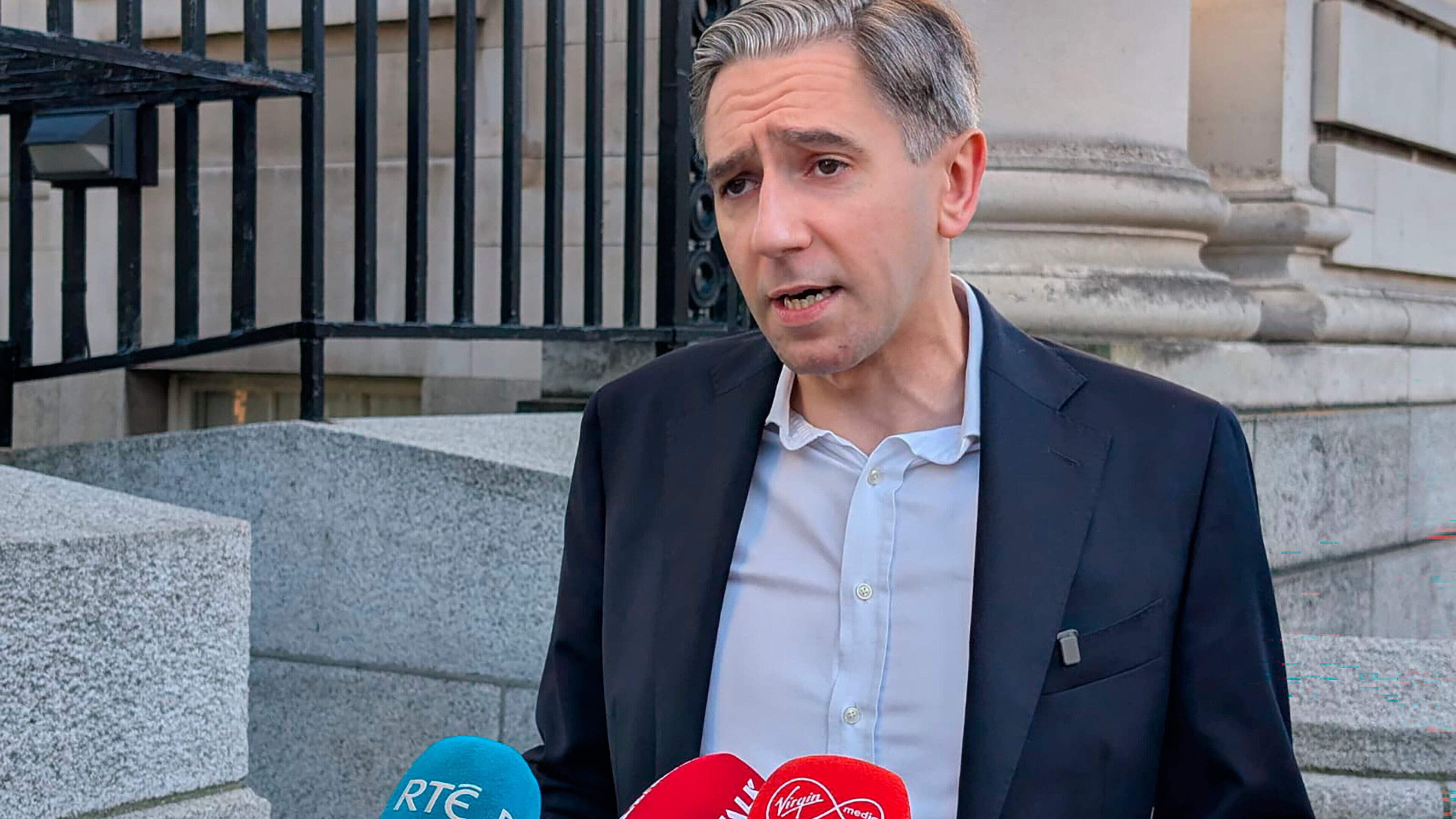 ‘No stamp‑duty proposals’ in Budget, Simon Harris insists after Taoiseach said he supports scrapping it for first-time buyers