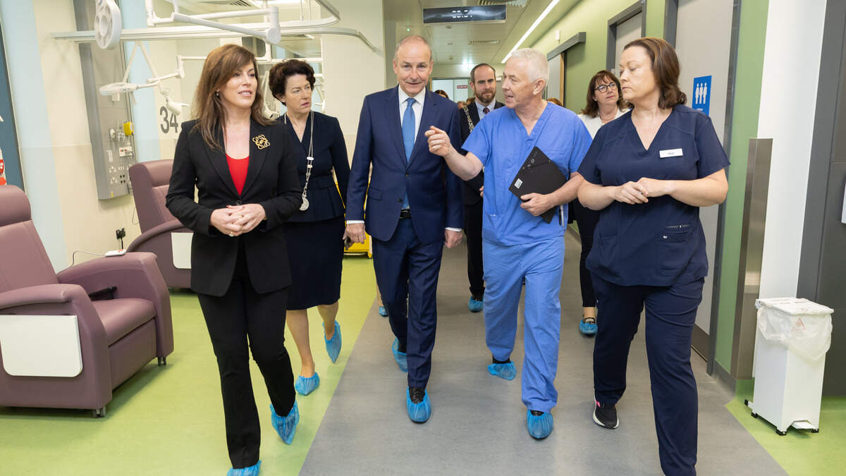 €90m Cork surgical hub forced to shut for two weeks after high-profile opening by Taoiseach and Health Minister