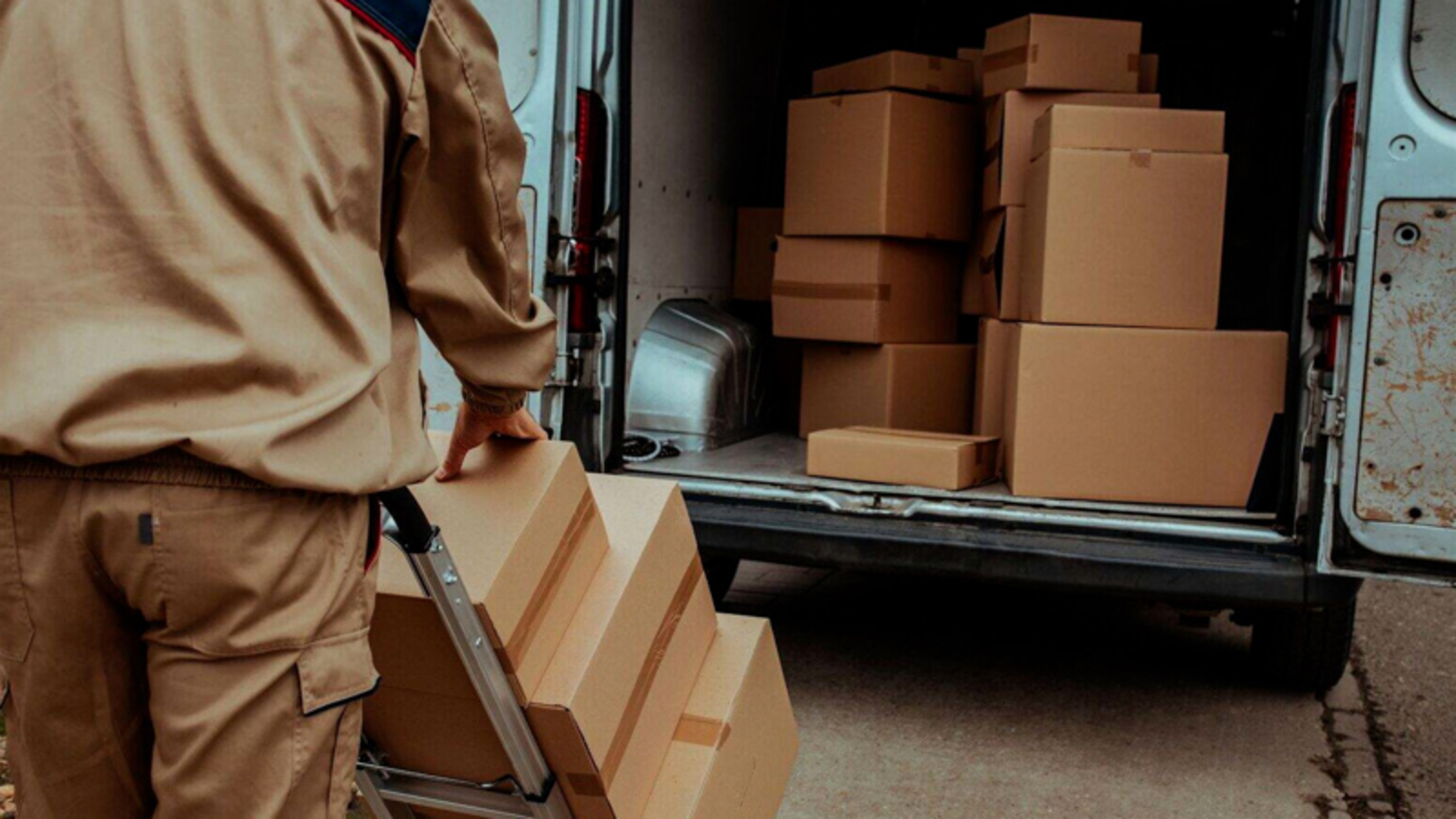 More charges for shoppers as EU parcel tax tipped to rise to €5 from November