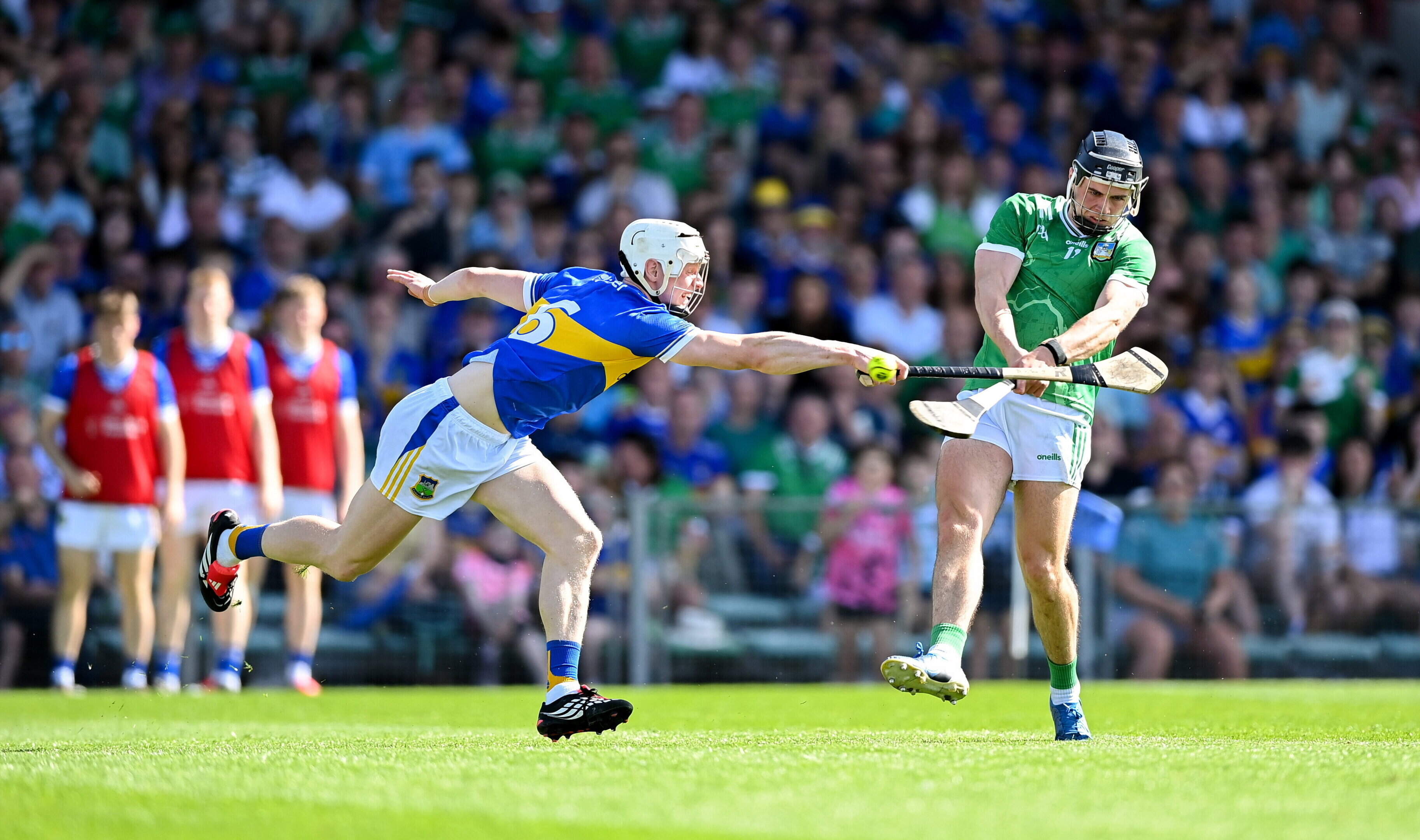 Five-star Limerick leave nothing to chance with Aidan O’Connor and Aaron Gillane in top form as they demolish Tipp 
