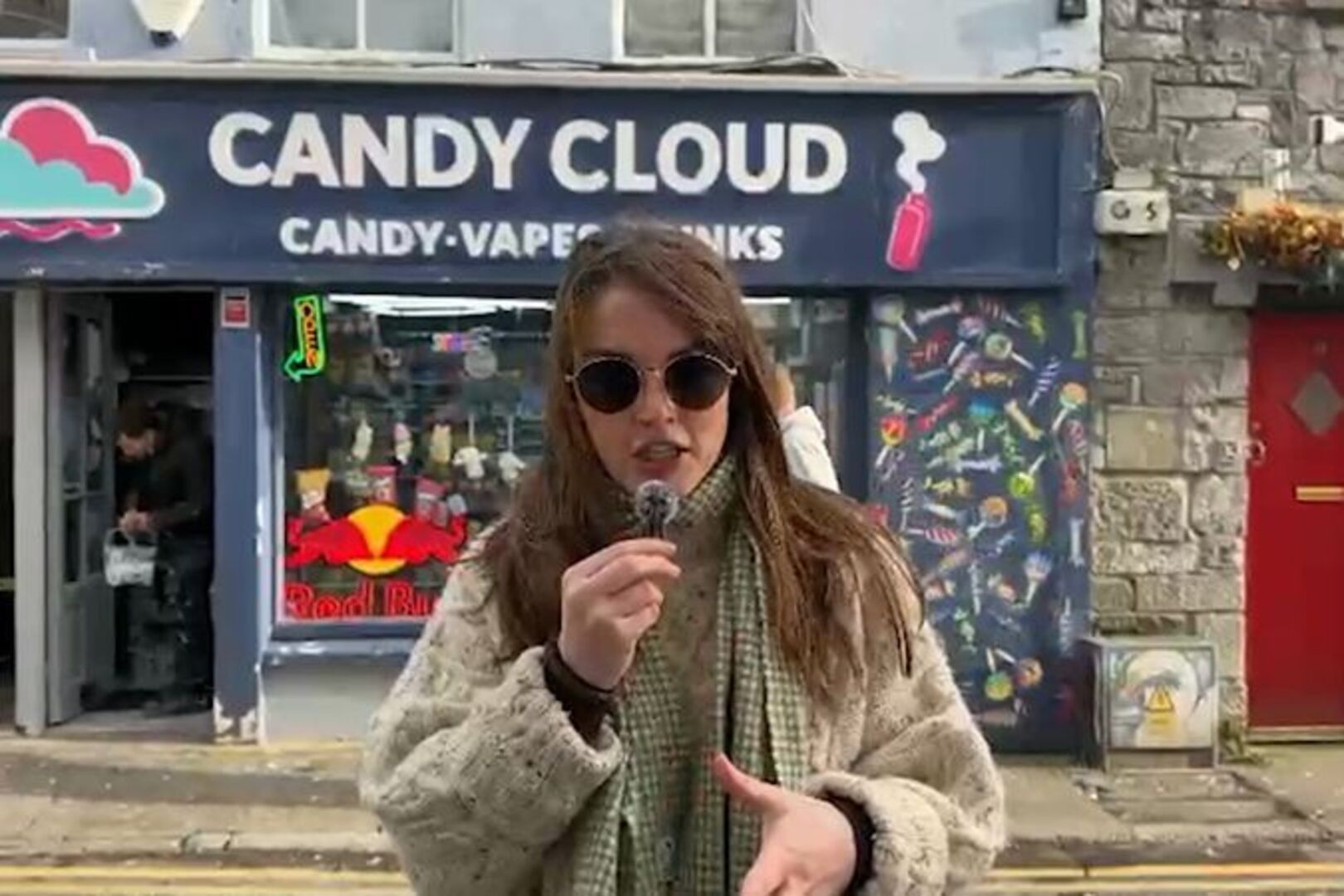 Could planning permissions solve the 'proliferation' of vape shops in  Galway City?