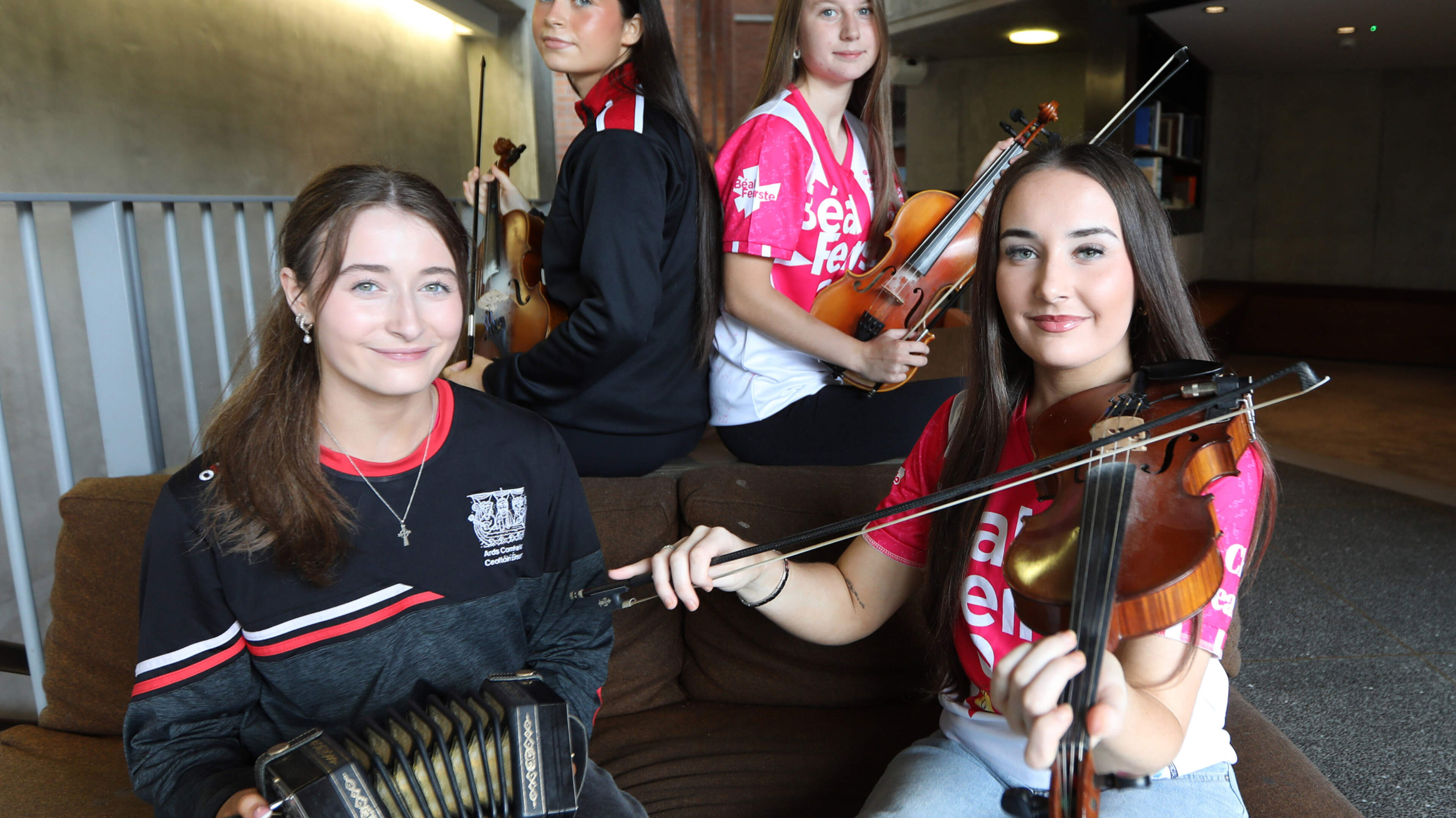 Glúin nua atá spreagtha ag an Ghaeilge agus ceol ag Fleadh Cheoil na hÉireann