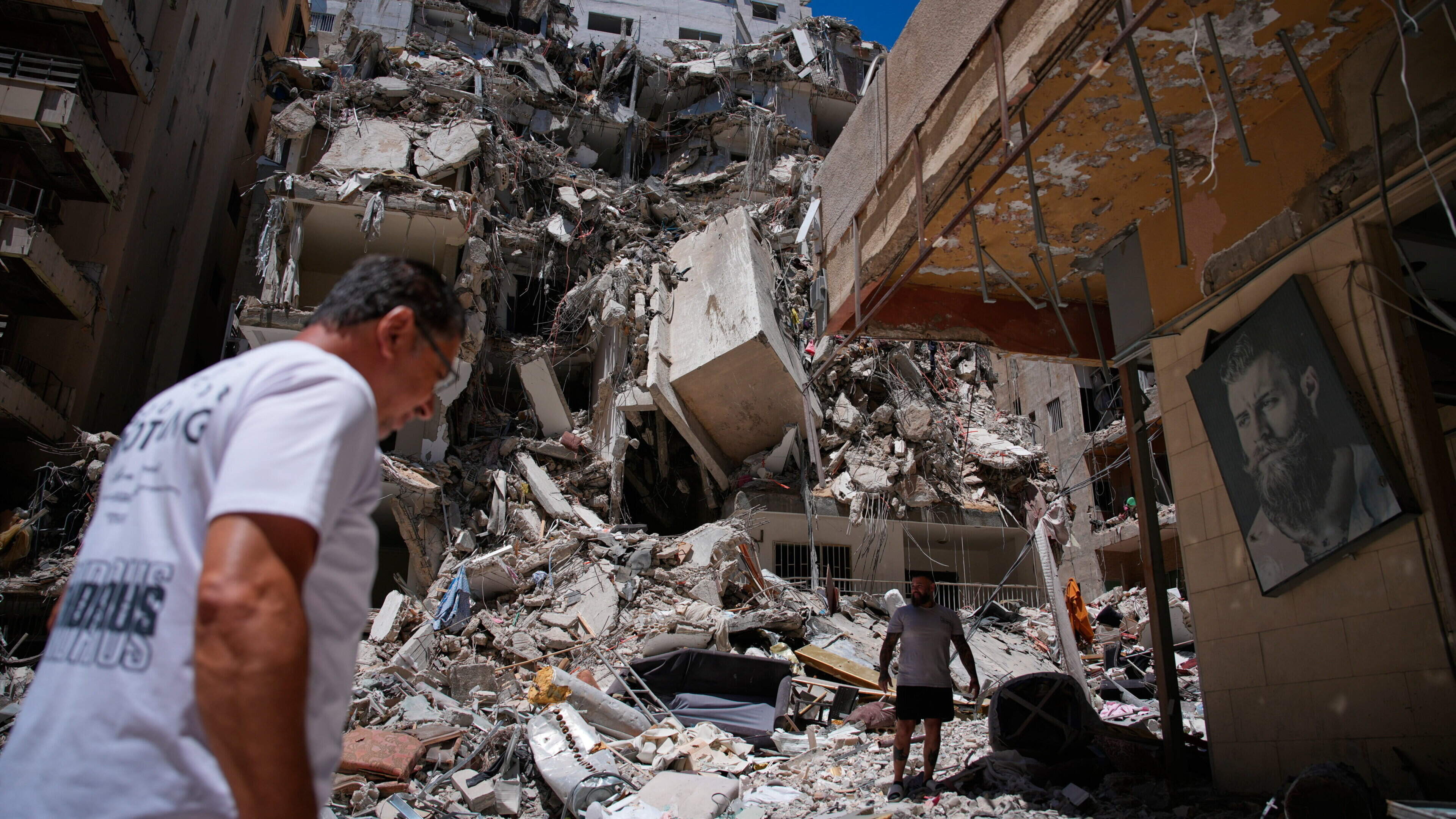 Israel and Hezbollah agree ceasefire after clashes put deal on ending Iran war in jeopardy