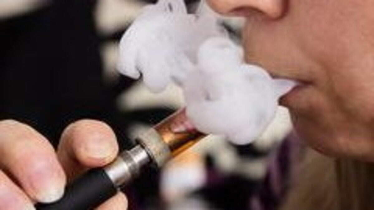 Two gardai hospitalised after falling ill while handling cannabis vapes