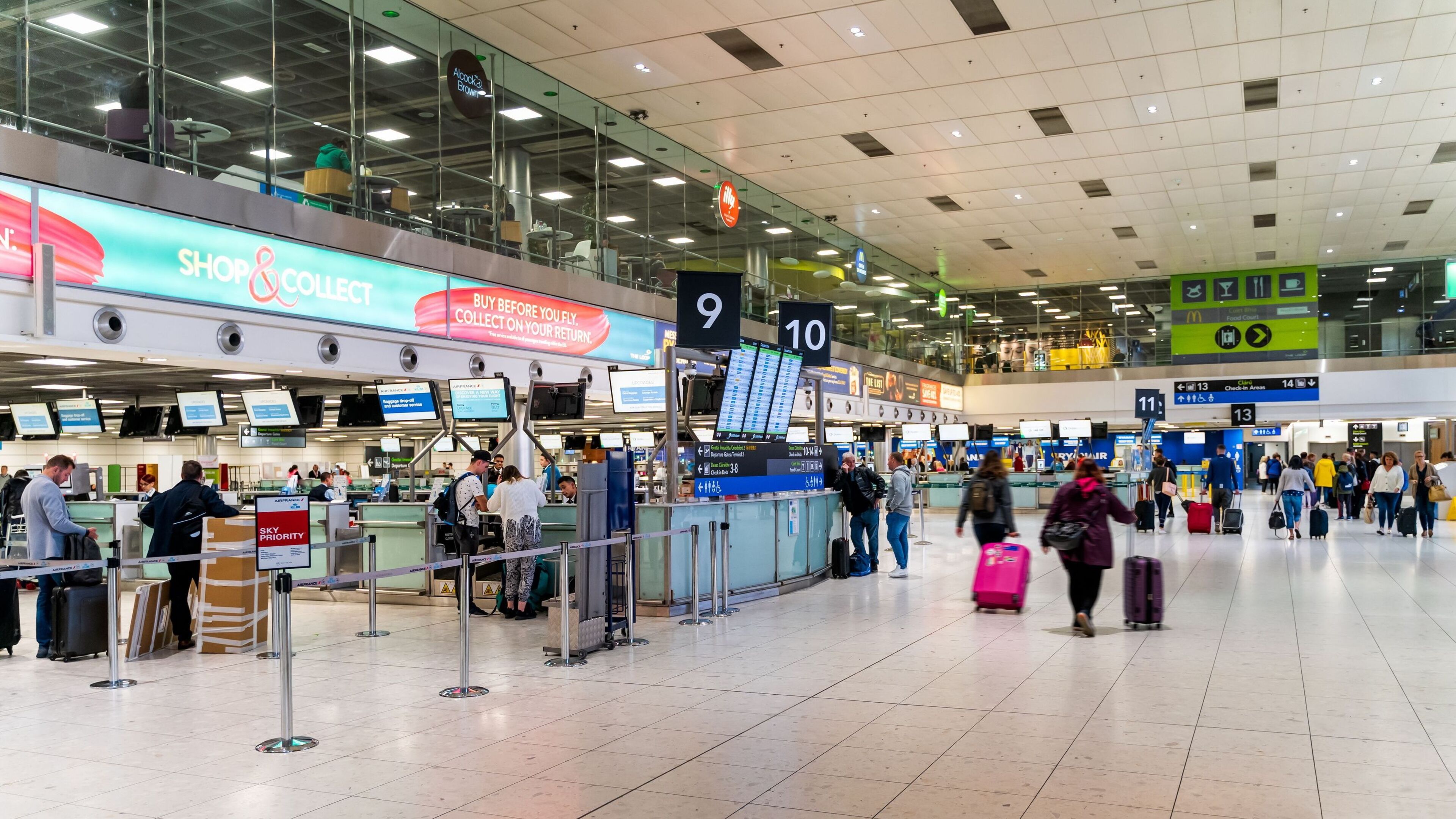 Dublin Airport could see ‘busiest ever day’ over June bank holiday as more than 500,000 set to travel