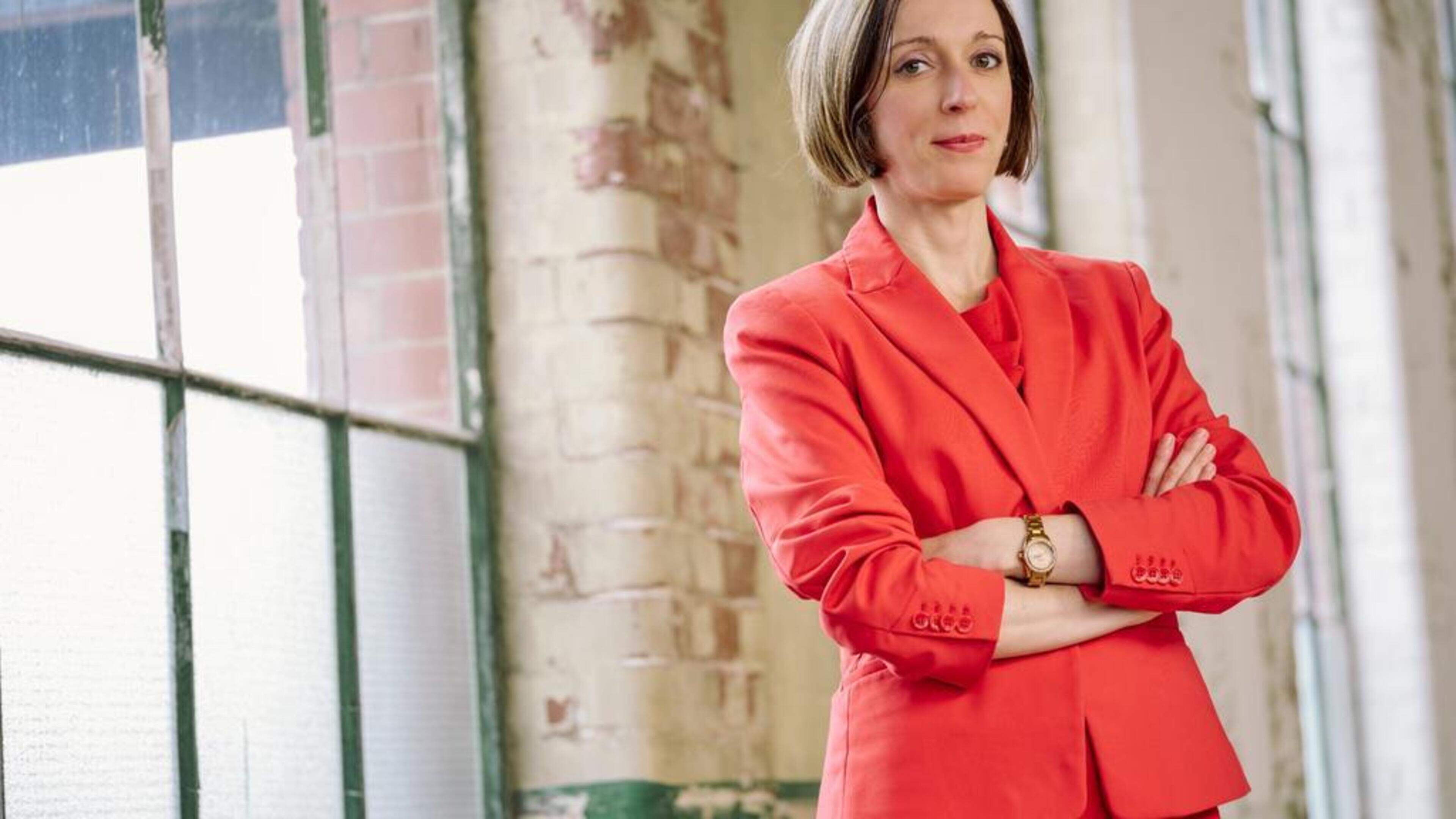 Rise of the AI therapist: ‘When people lack access to mental health services, they will find them on their smartphones at 3am’