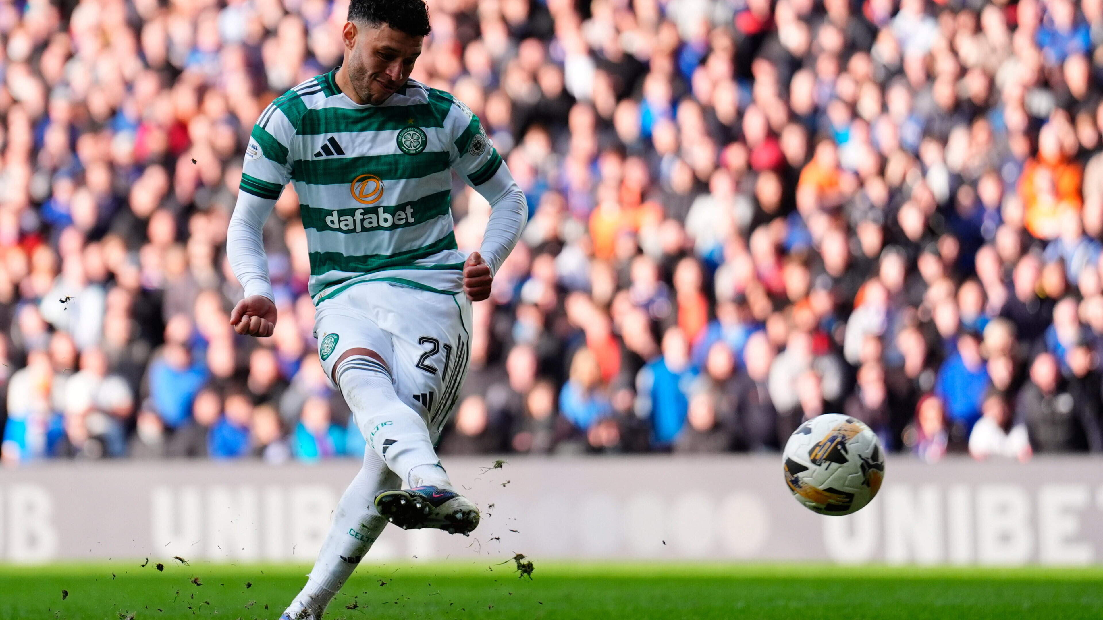 ‘Really excited’ Alex Oxlade-Chamberlain keen to enjoy a ‘proper season’ with Celtic