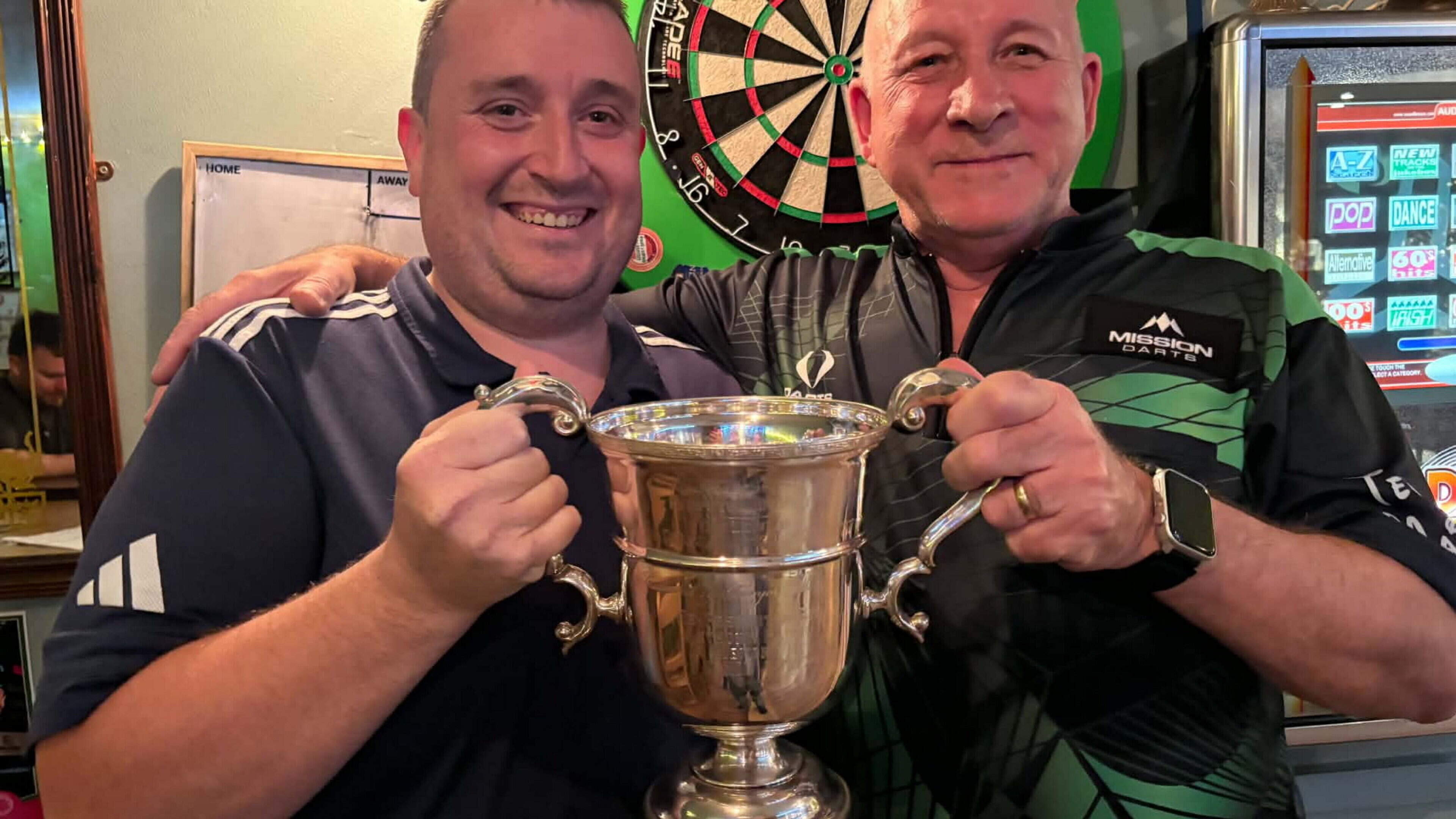 Brian and Michael claim Anthony Ralph - Jackie Gore Memorial Cup