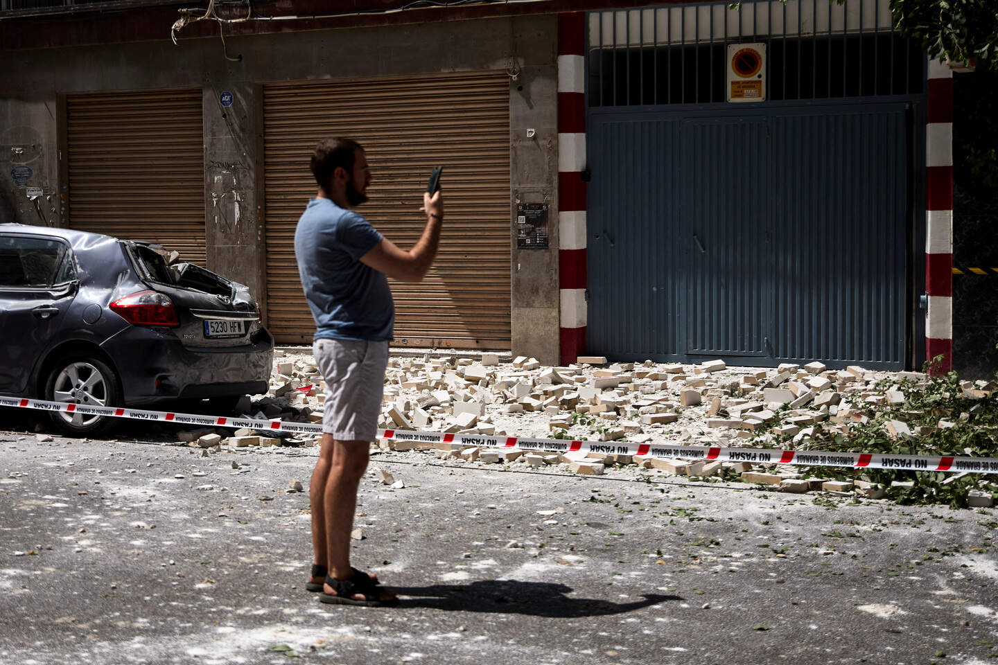 Three injuries as new earthquake shakes Spanish city of Granada | Irish  Independent