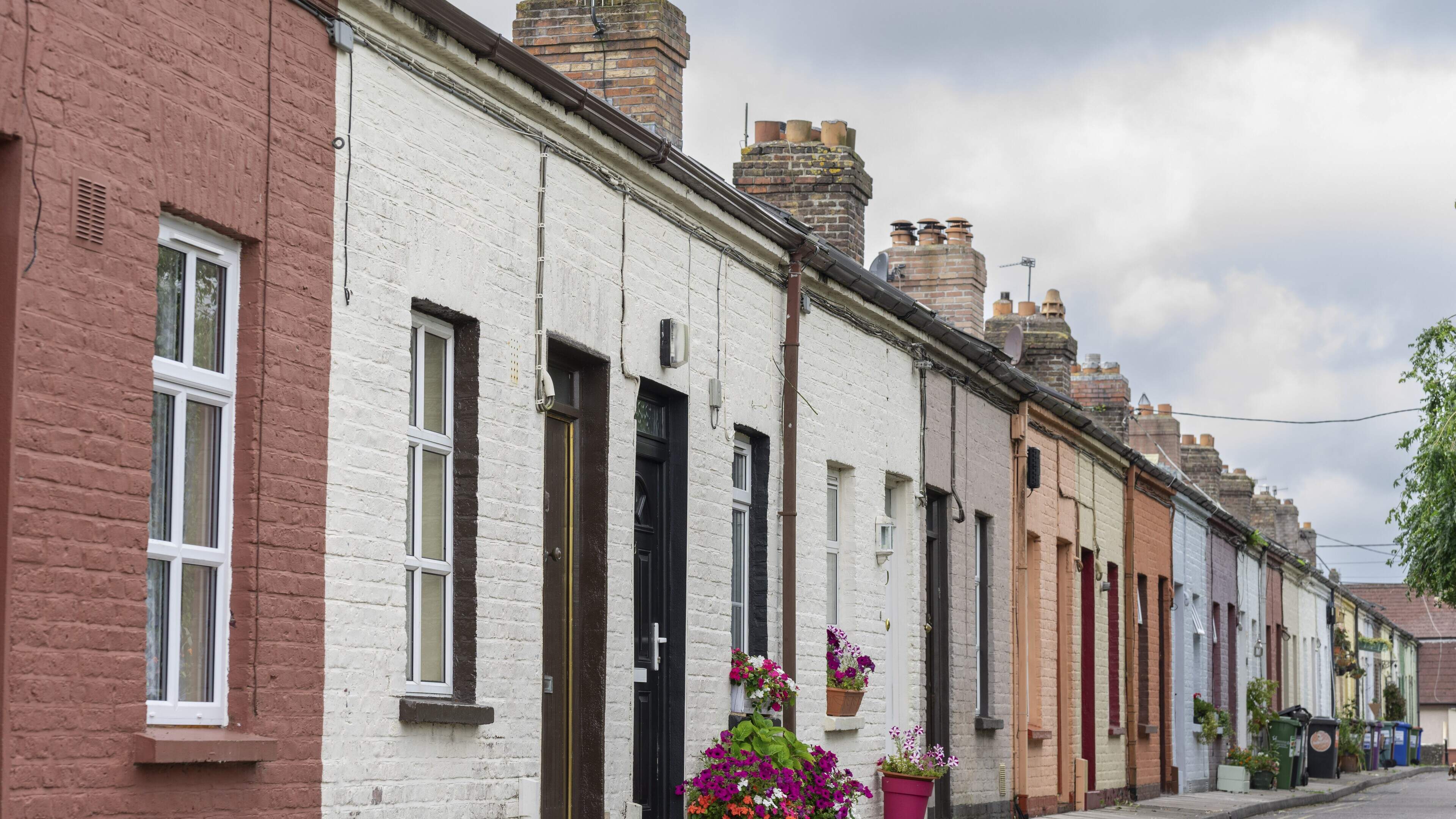 Give first-time buyers of second-hand homes a tax break, urge auctioneers
