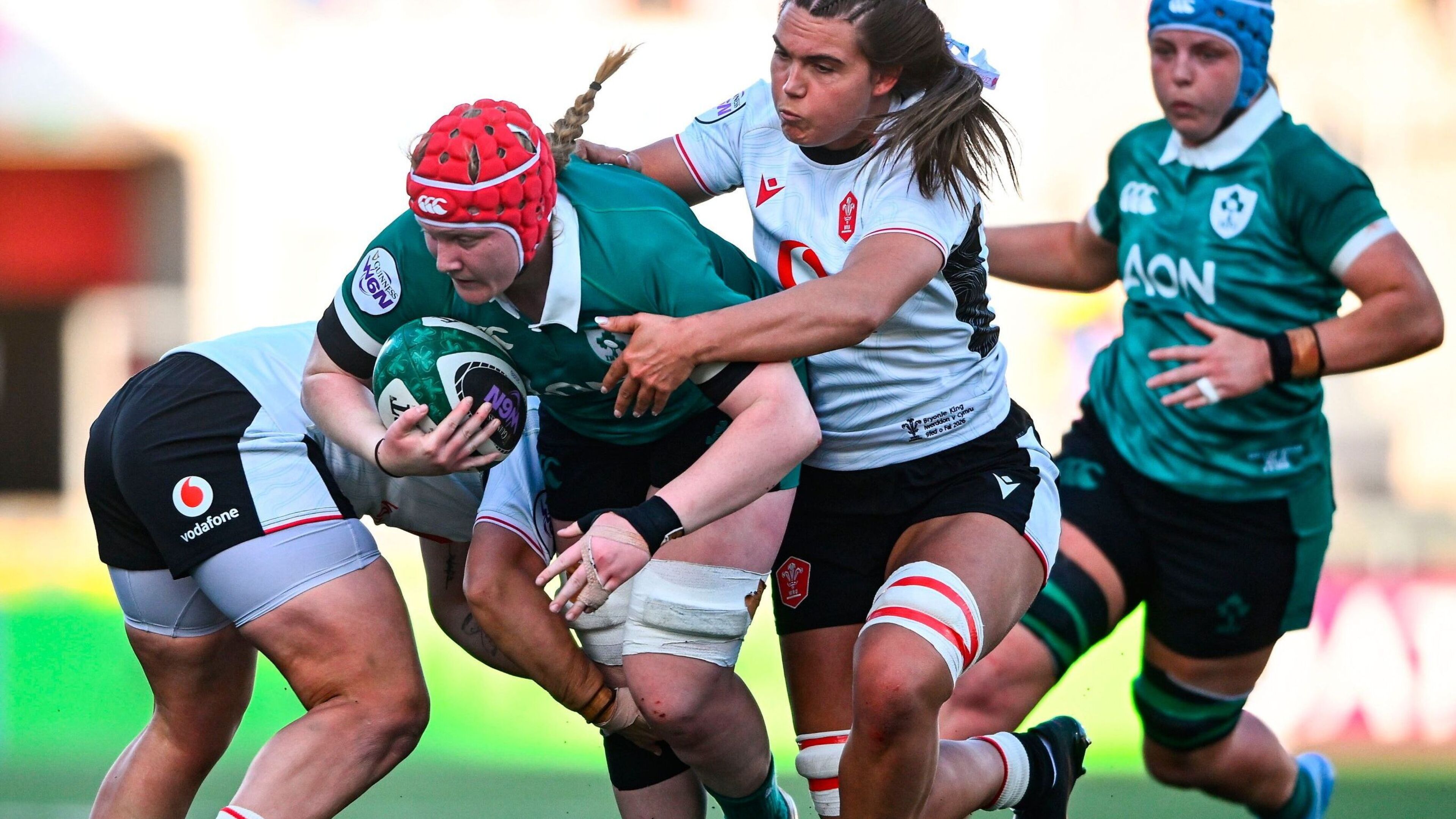 Aoife Wafer puts in dominant display as Ireland douse Welsh fire with bonus-point Women’s Six Nations win