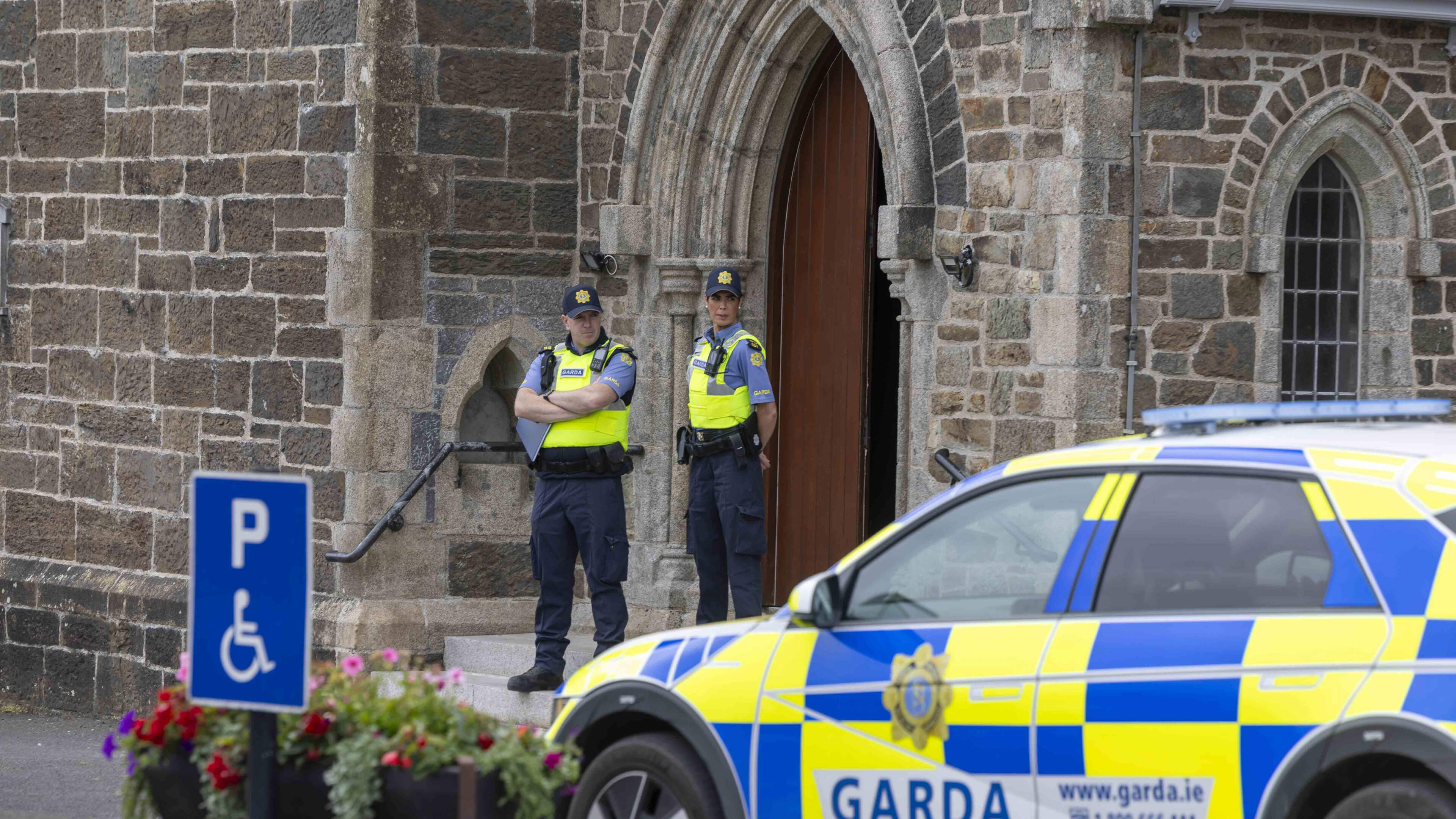Suspect held over stabbing of woman (50s) inside Waterford church ‘was known to the victim’