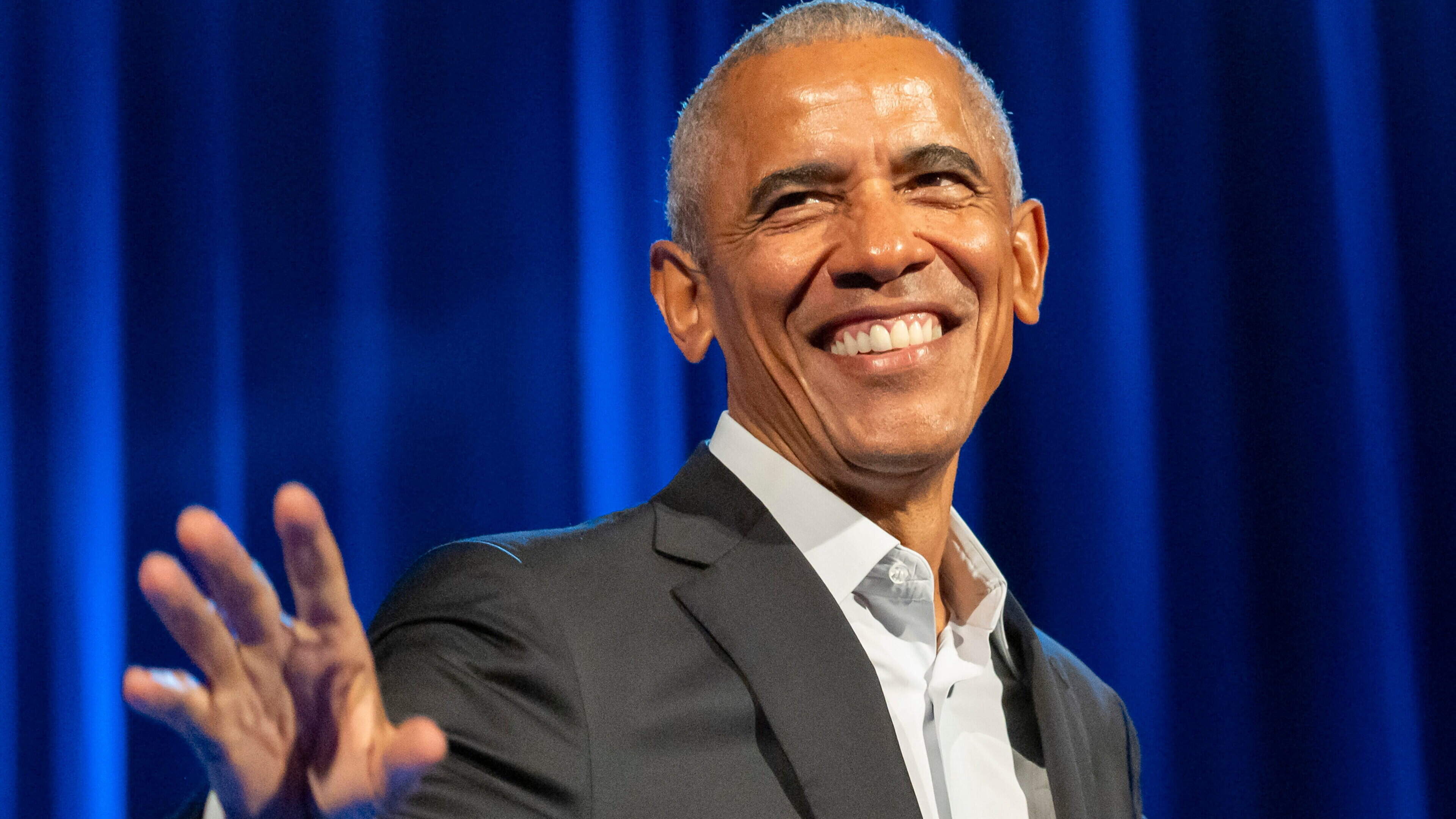 Barack Obama calls out JD Vance for his speeches on migrants that ignore his own wife’s background
