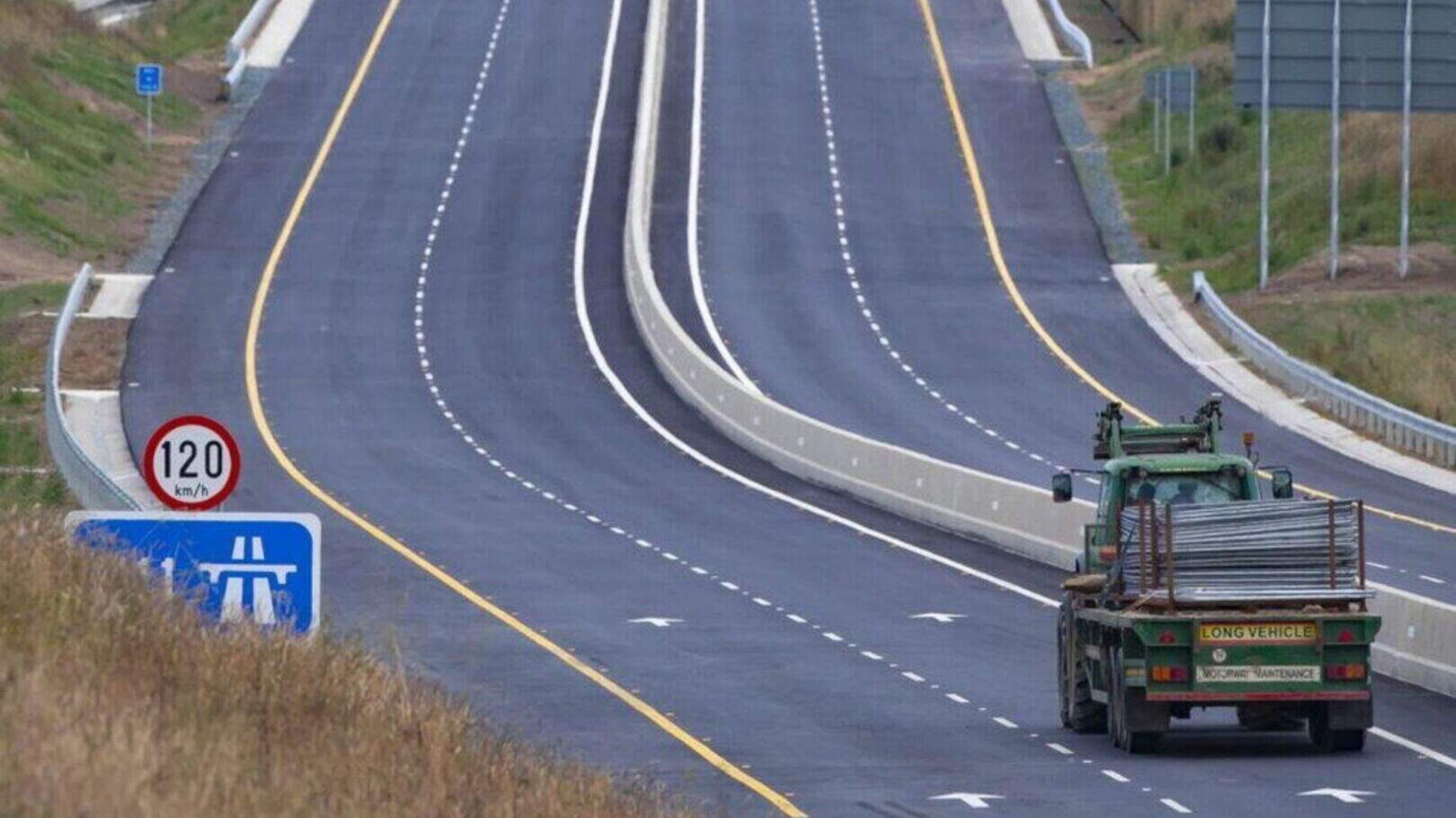 Section of M11 in Wexford to close nightly for safety barrier repairs