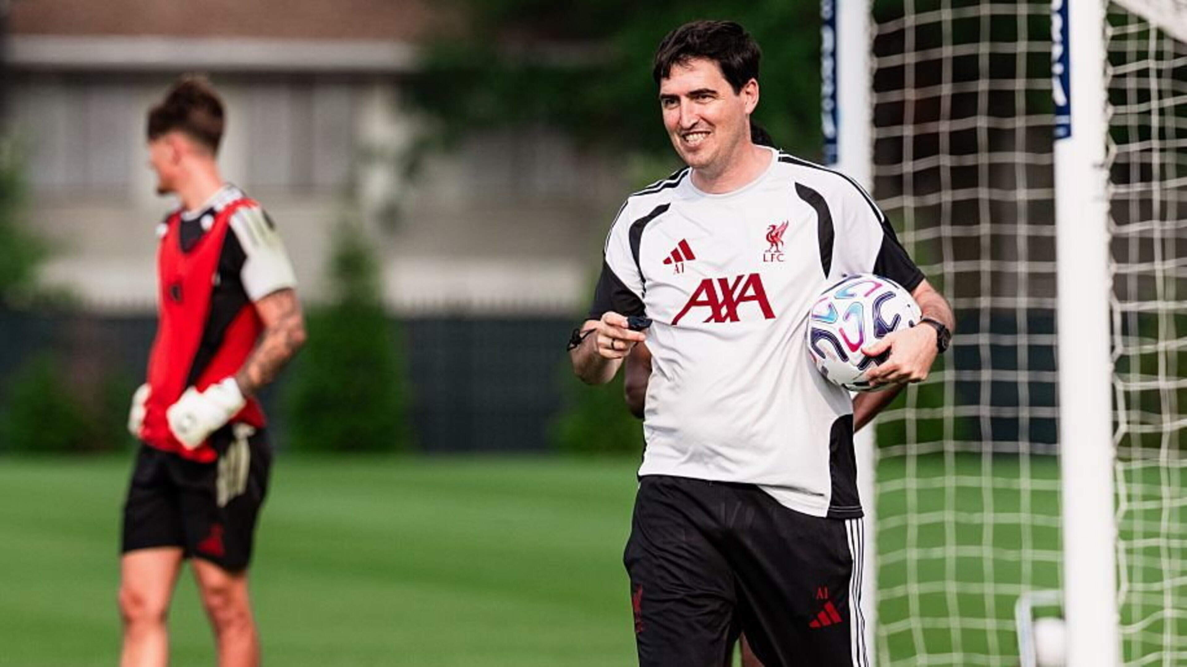 ‘We need to think collectively ’ – Andoni Iraola wants to foster team spirit at Liverpool in pre-season