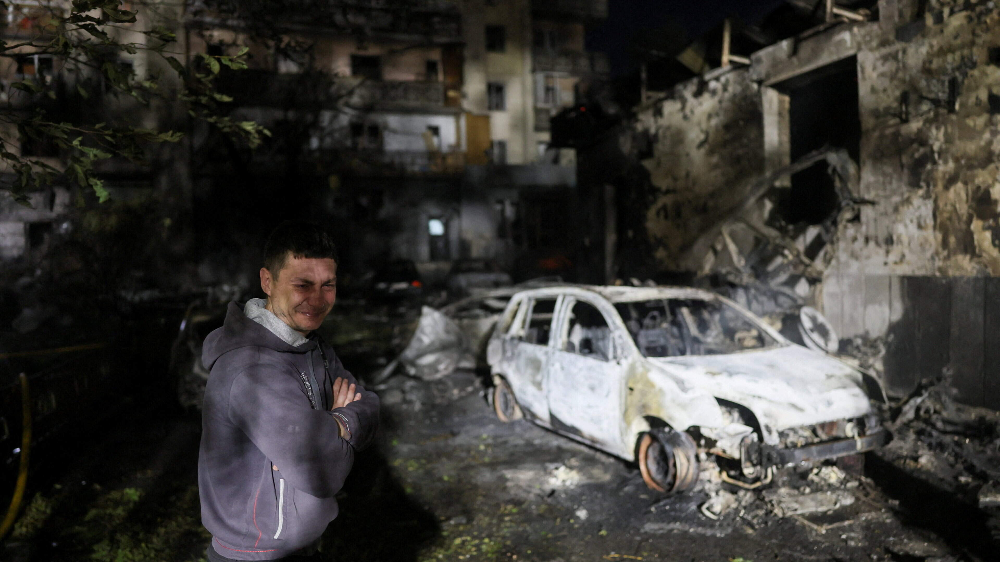 Russia unleashes largest ballistic missile attack of the war on Ukraine