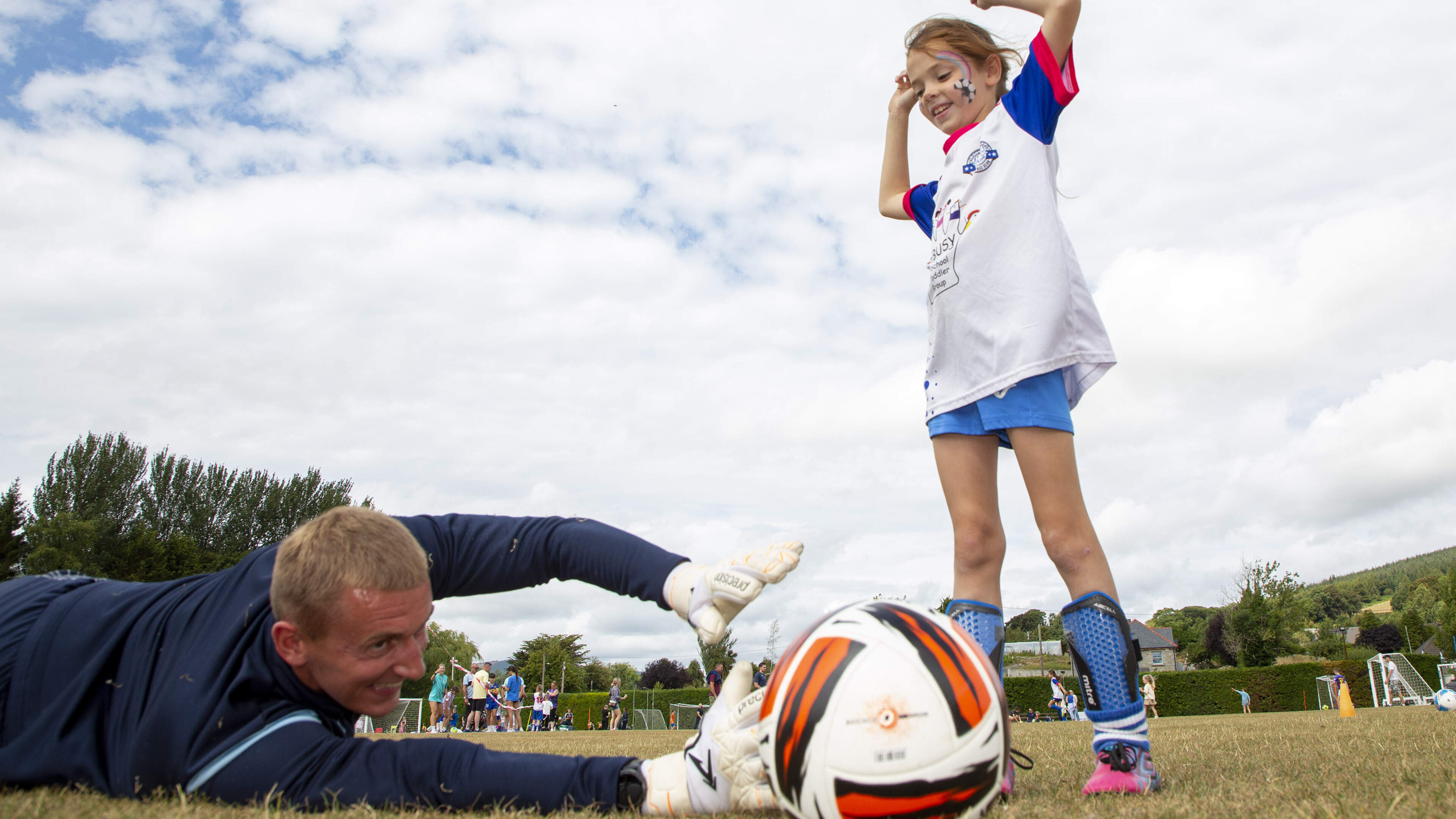 Young stars shine as Wicklow club hosts girls’ blitz and family fun day 