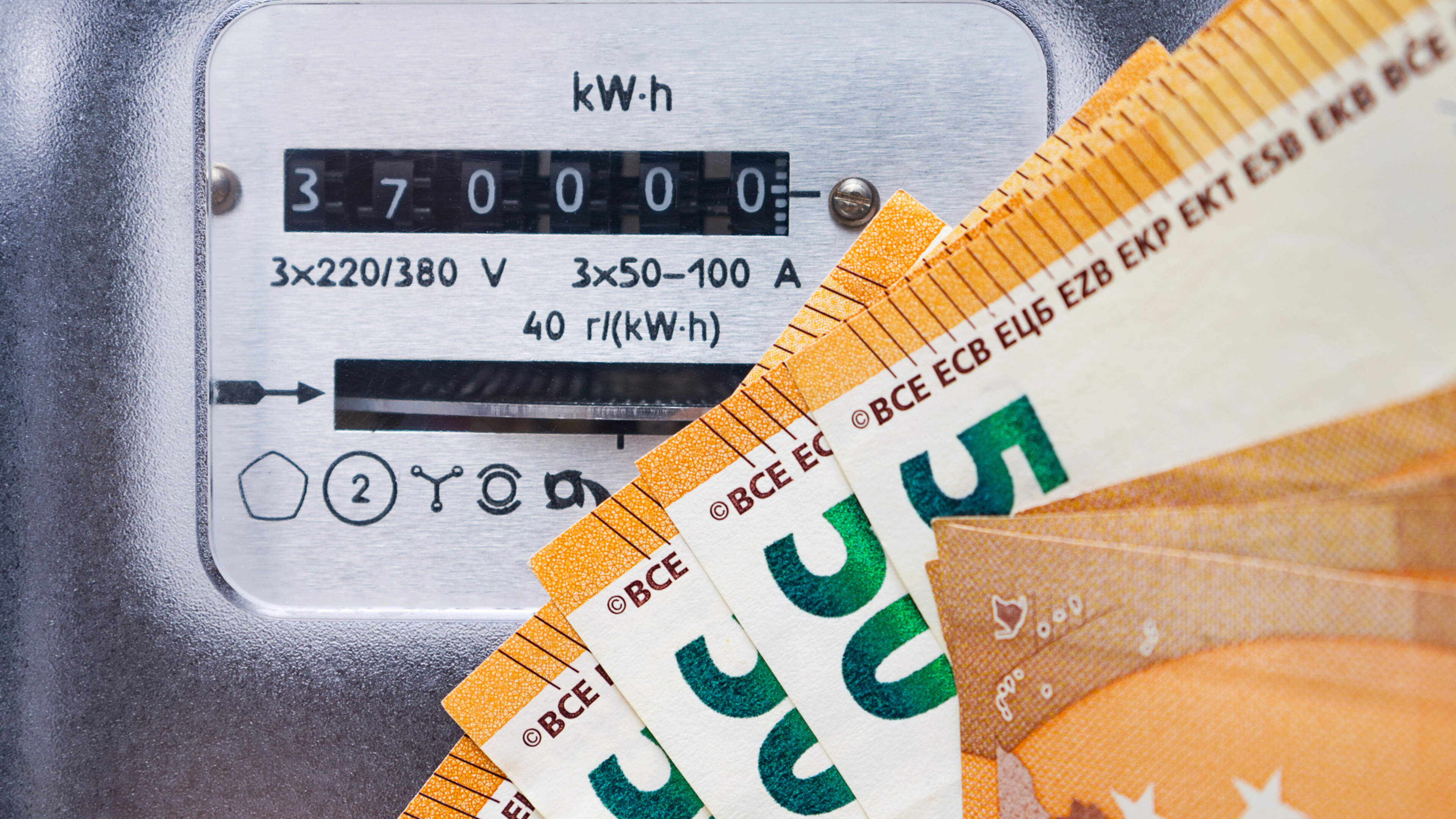 Audit of energy suppliers finds 95,000 households issued with incorrect estimated bills