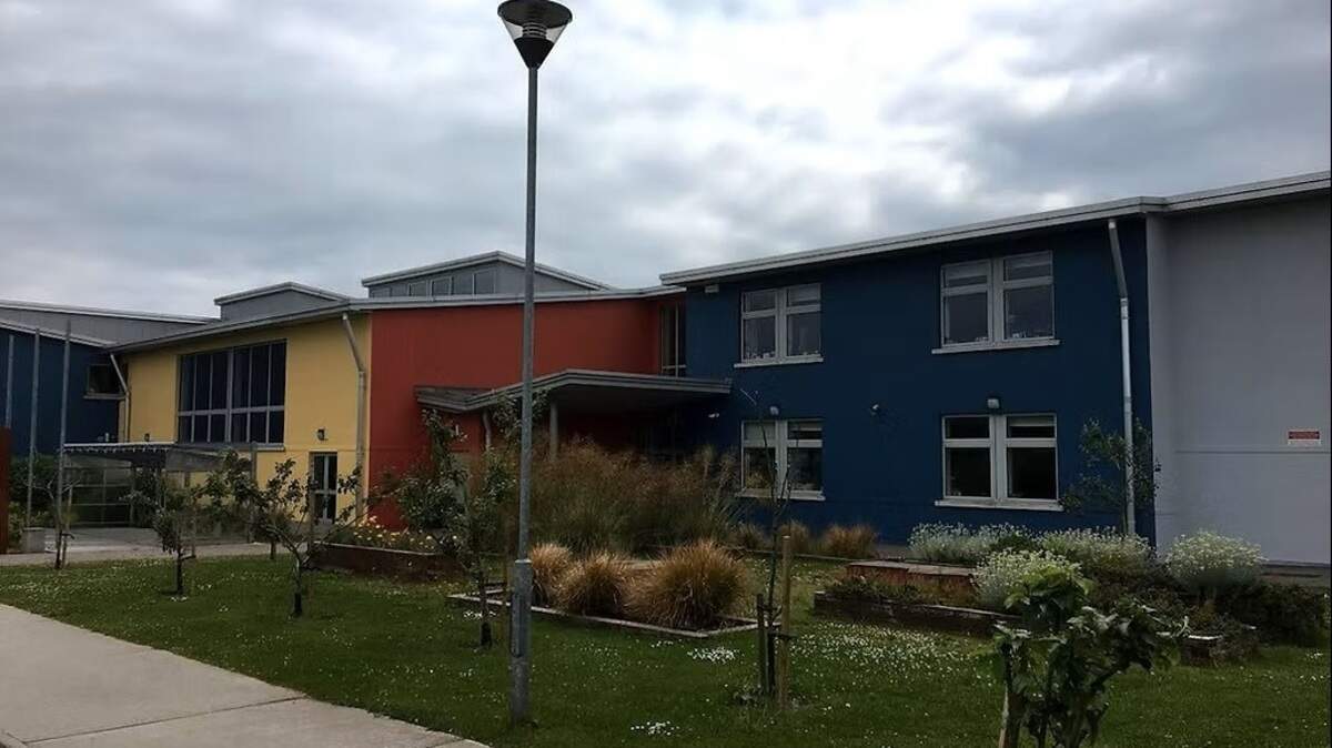 Cork school set to have 34 infants in one class - 'no teacher is capable of educating that many'