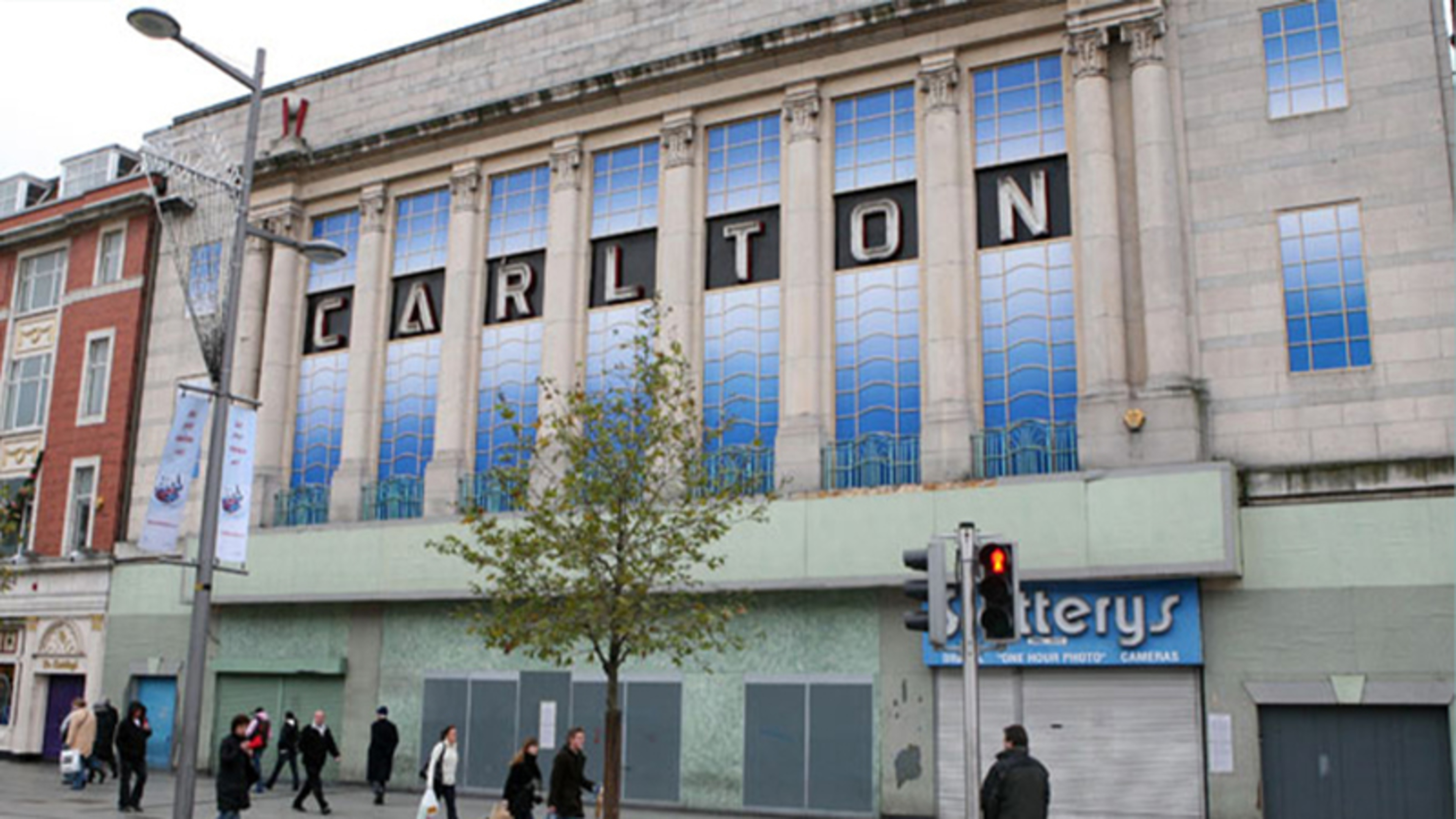 ‘We have to be showing both teeth’ – State move on landmark Carlton Cinema site gains cross-party backing after 32 years of vacancy