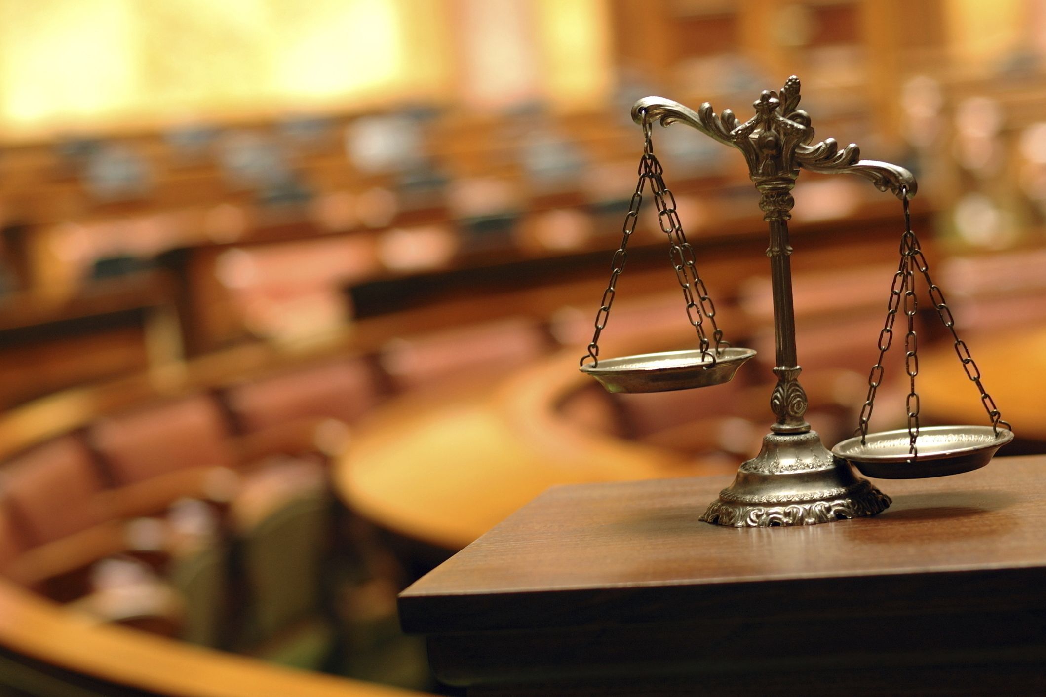 Judge tells Sligo mother fined for shoplifting that she needs to be positive influence on her children 
