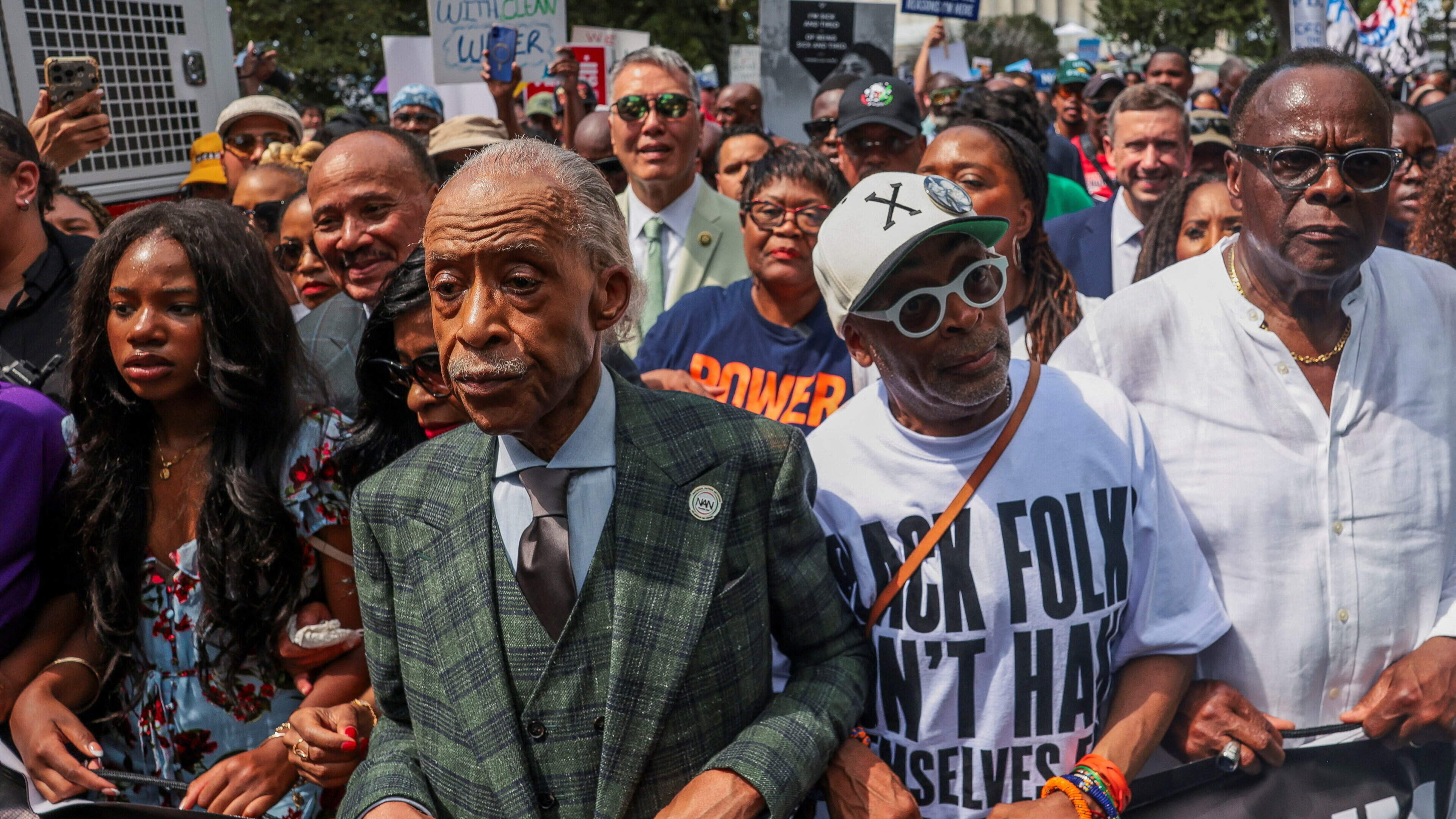 Thousands march in ‘defend the vote’ protest in Washington as civil rights rollbacks spark alarm