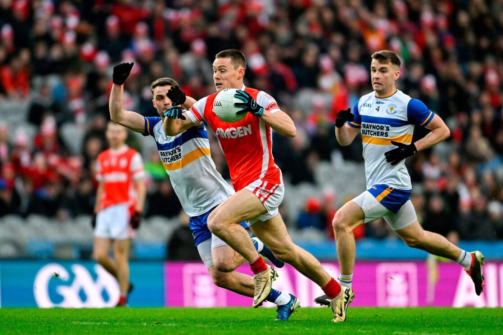 ‘Unbelievable’ Con O’Callaghan hailed after all-action display quells ...
