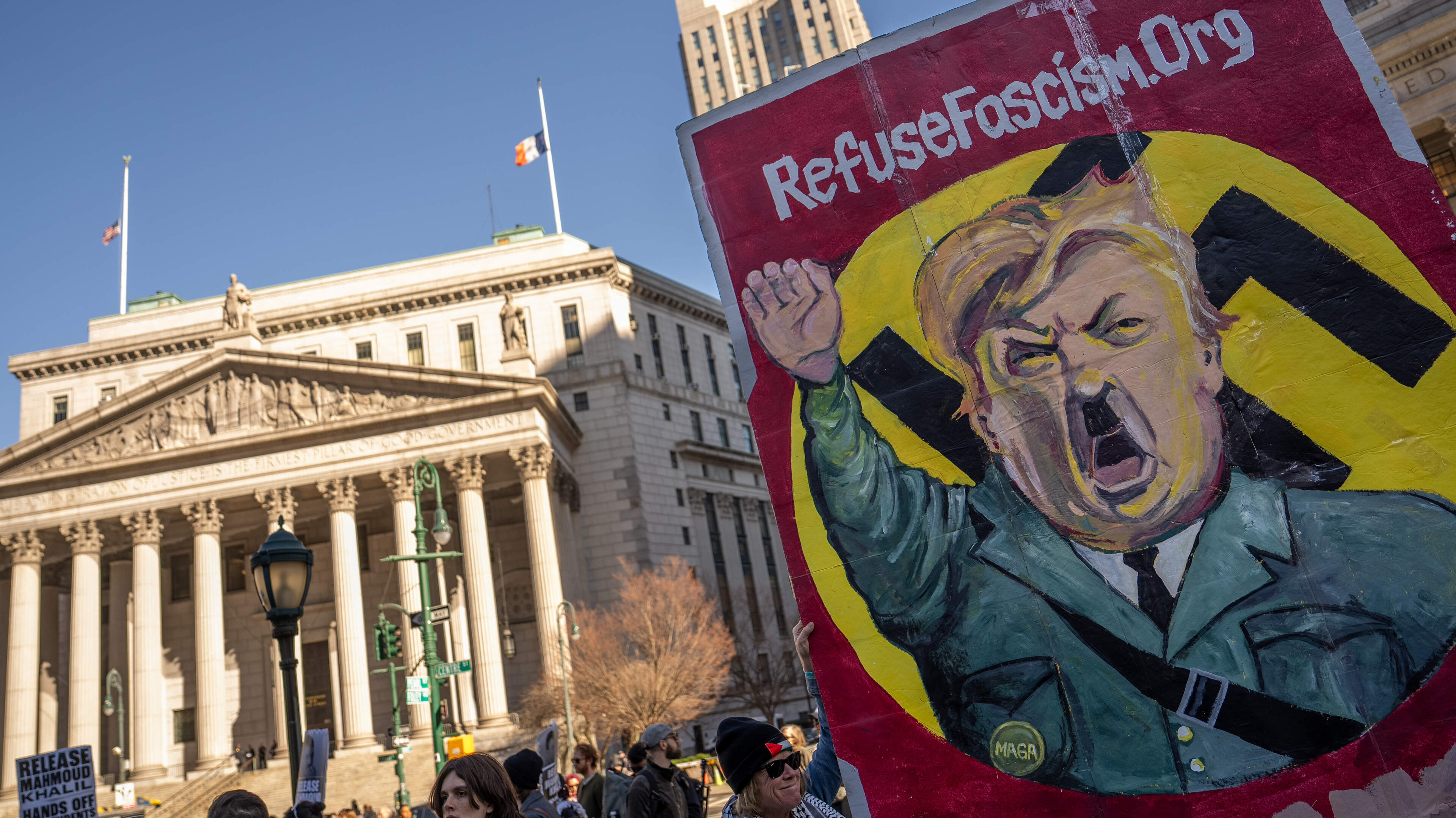 Katja Hoyer: Using Trump-Hitler and Weimar analogies is bad politics