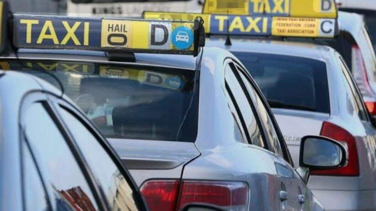 Town centre trade hit as shoppers afraid to park in taxi ranks