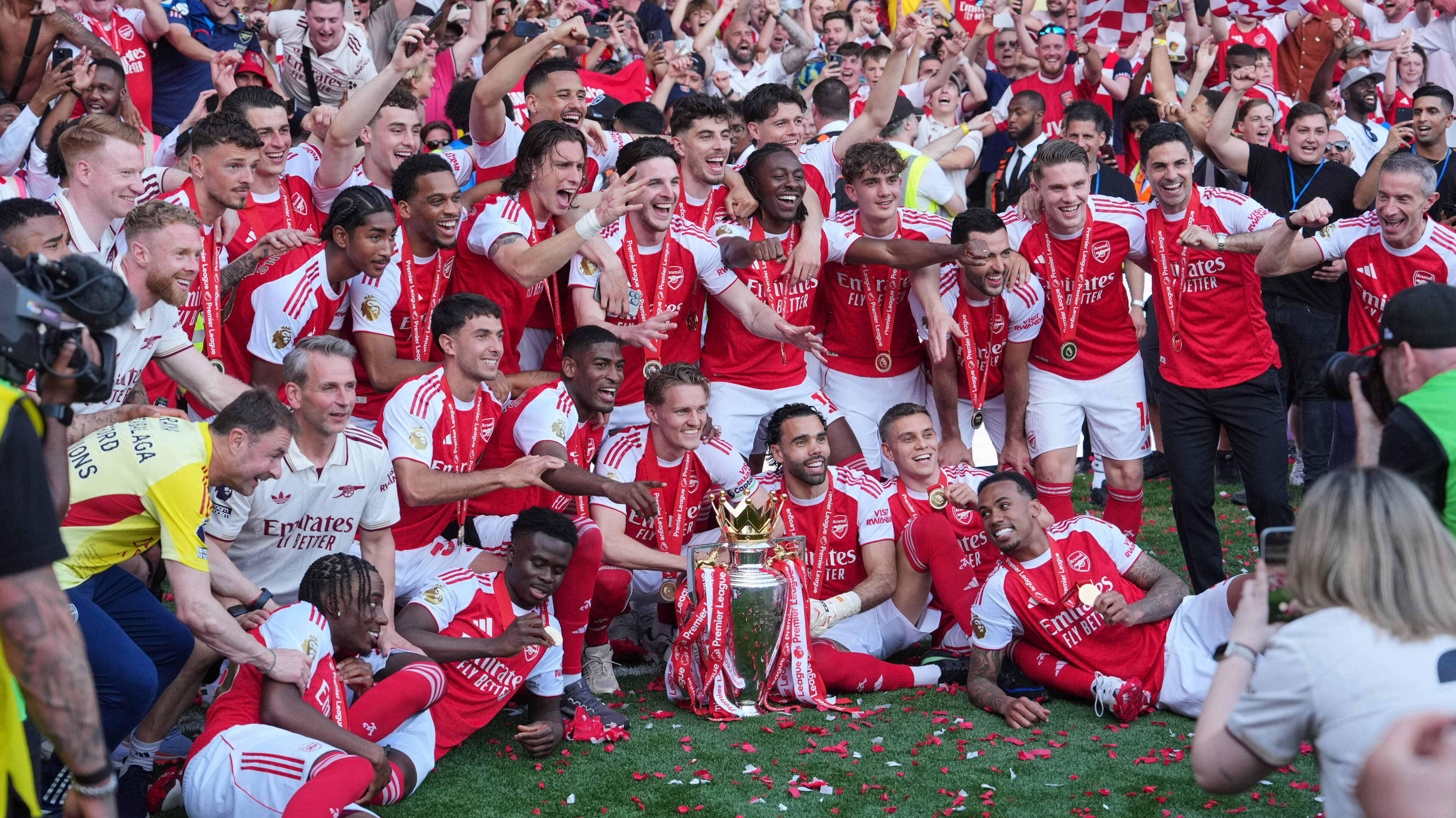 Miguel Delaney: In a campaign that punished waste, Arsenal flourished and West Ham floundered