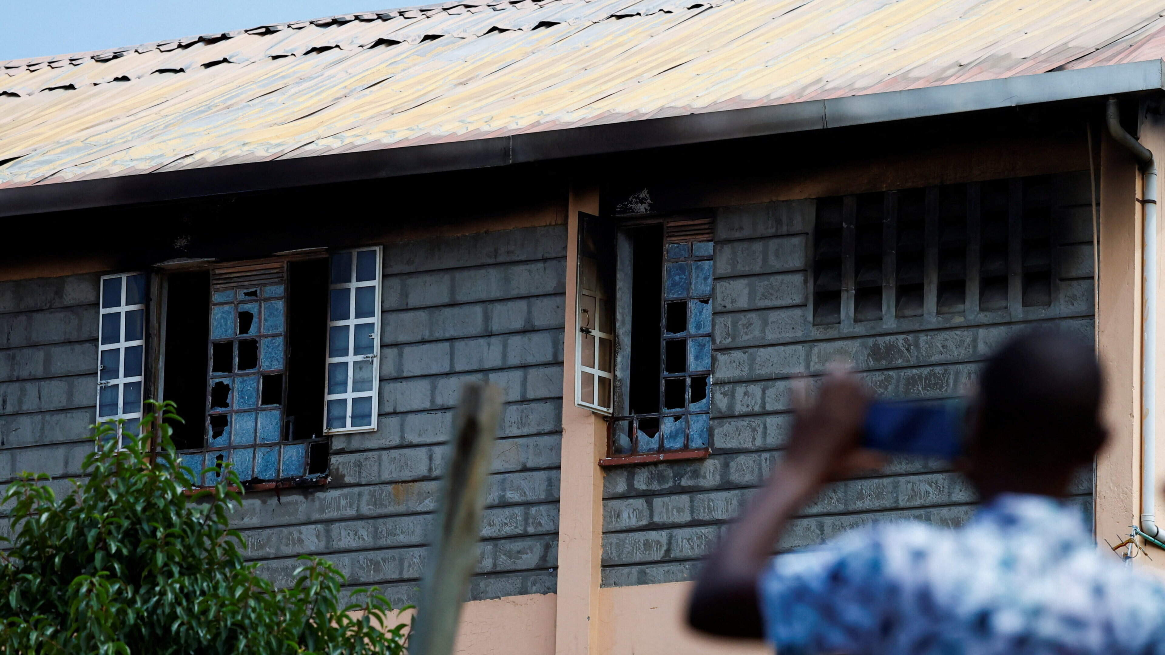 Fire in Kenyan girls’ boarding school kills 16