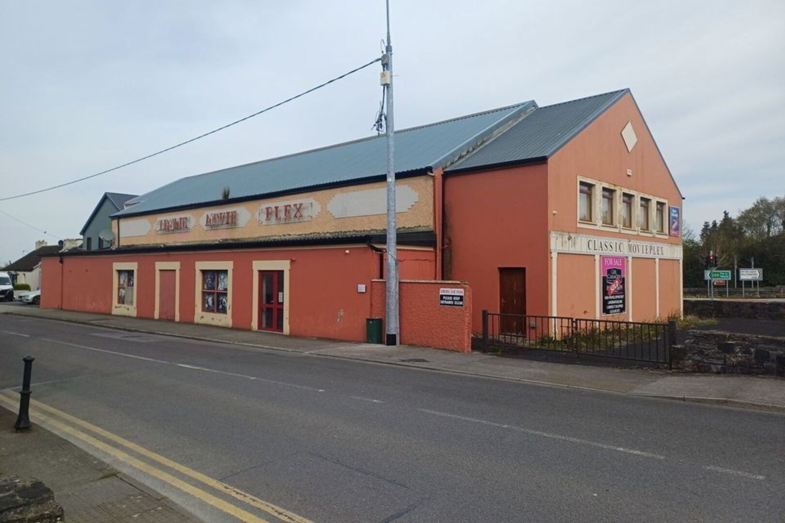 Kerry vet has ‘serious concerns’ about planned construction of apartments on site of Listowel cinema