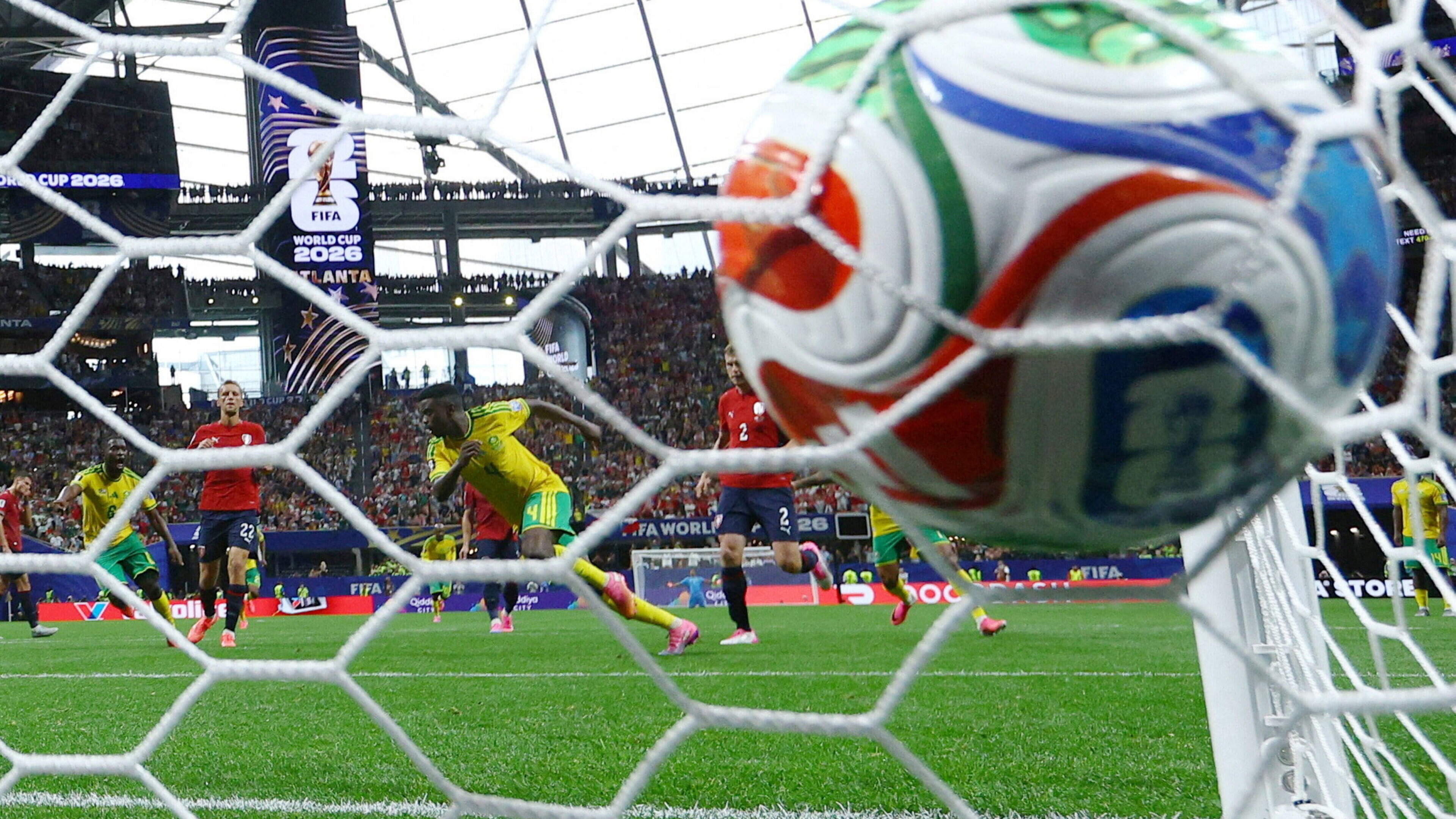 Late penalty gives South Africa draw with Czechia and World Cup lifeline in Atlanta