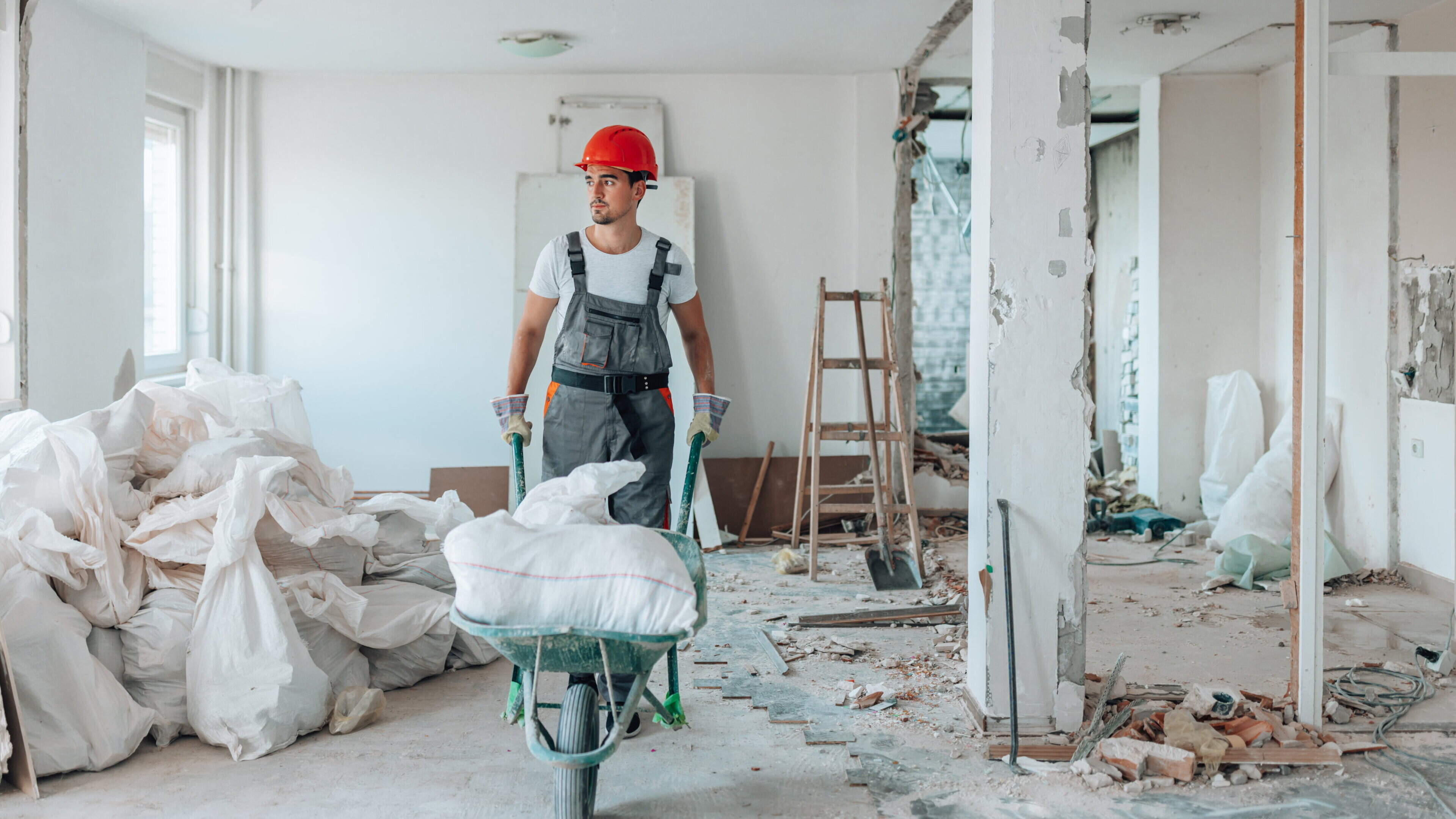 Nine in 10 building-materials firms fear customers will pay late this winter