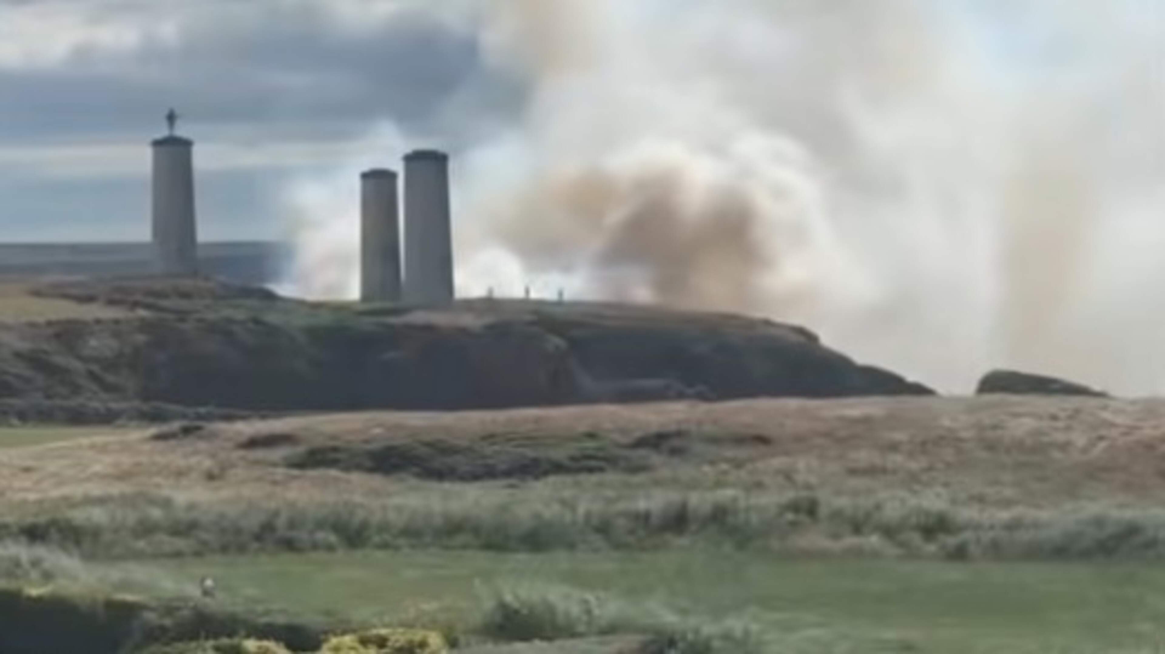 Fires erupt in Comeragh mountains and Metal Man in Waterford — ‘It’s a tinder box down here’