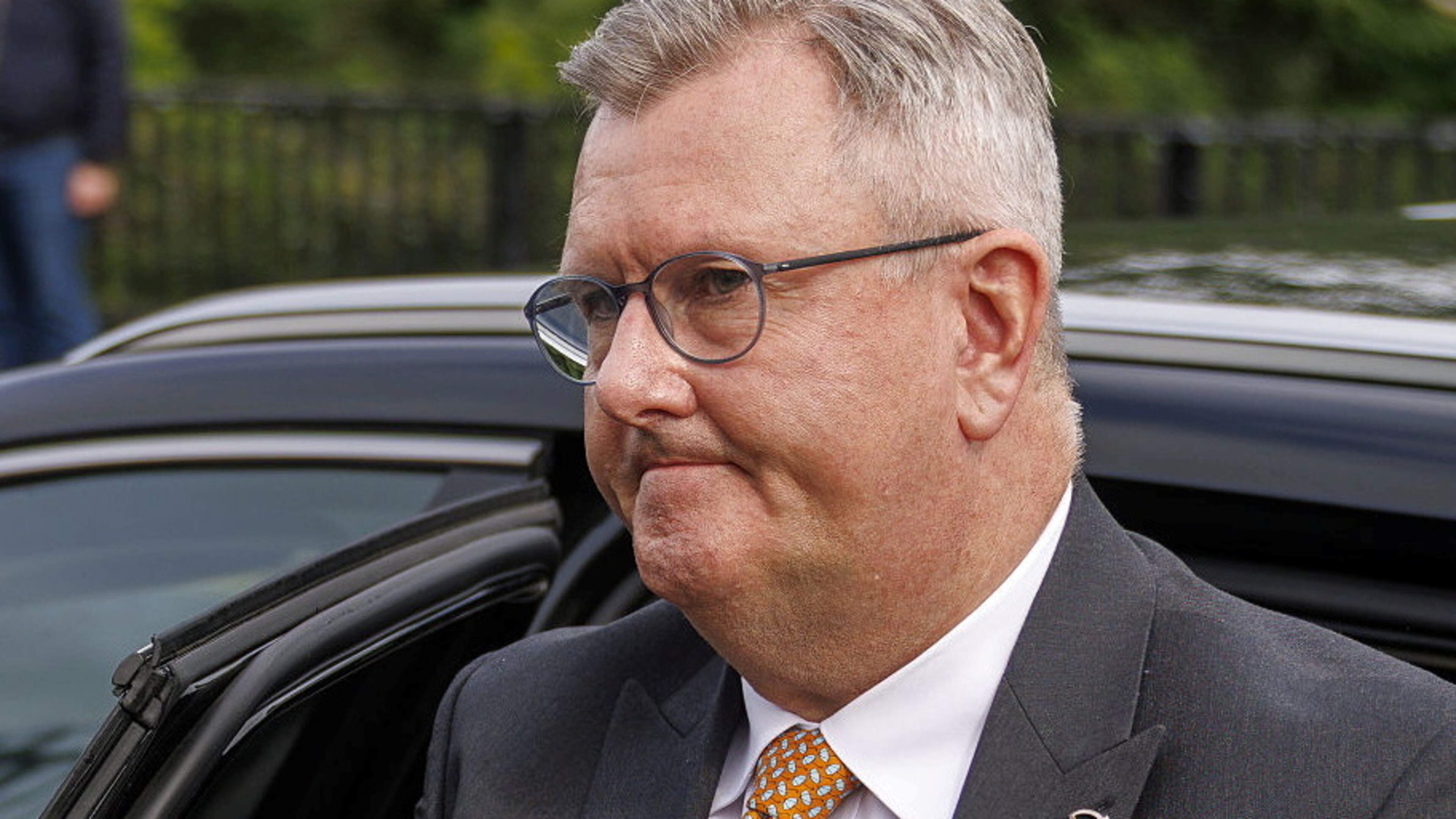 ‘Will you please forgive me?’ Jeffrey Donaldson trial is told ex-MP offered apology to accuser
